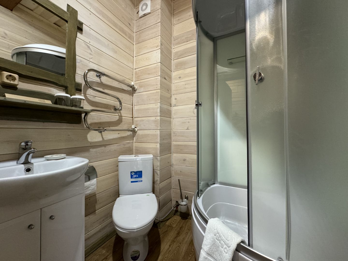 Двухместный номер с 2 отдельными кроватями