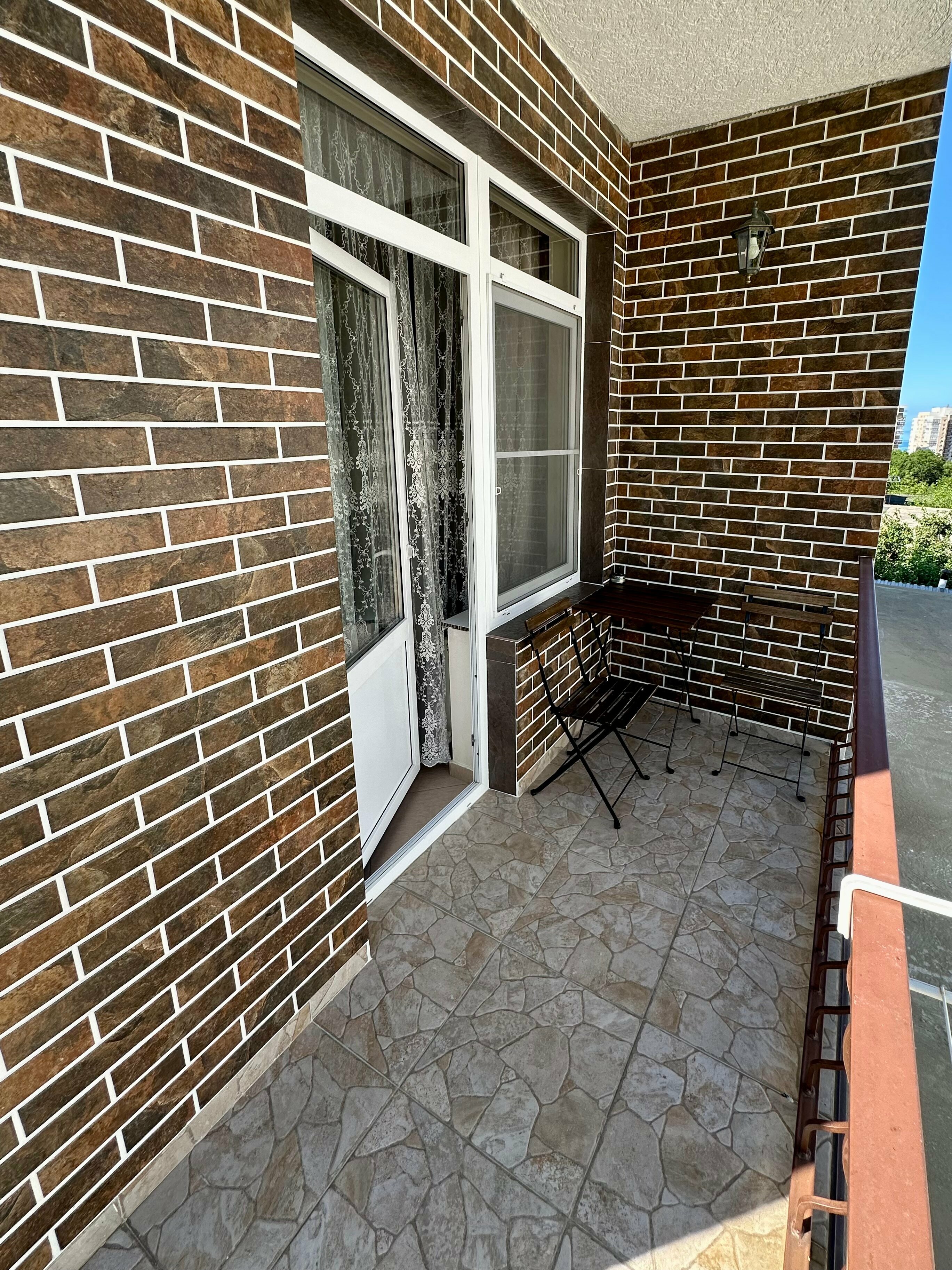 Улучшенный трехместный номер