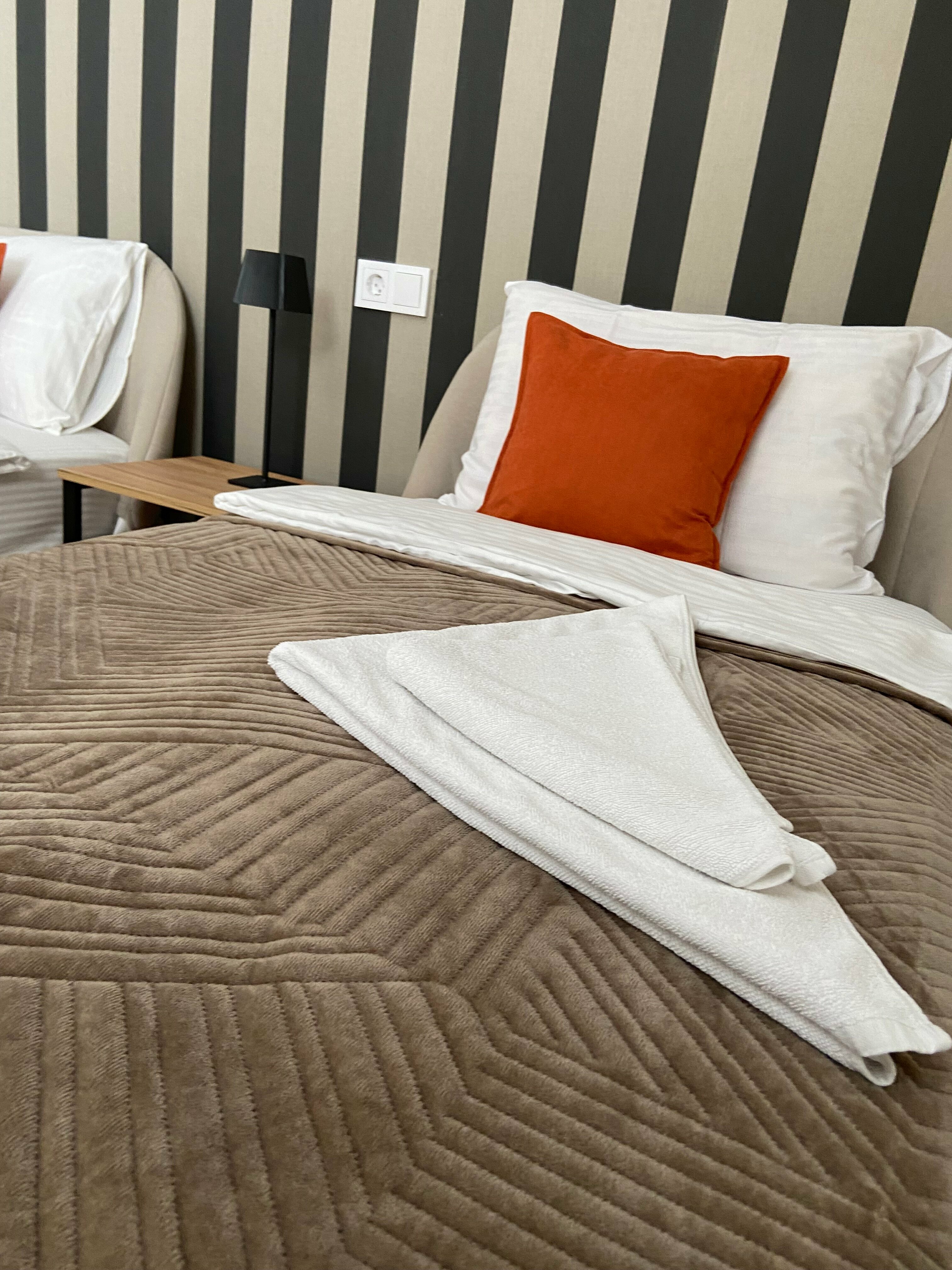 Улучшенный трехместный номер