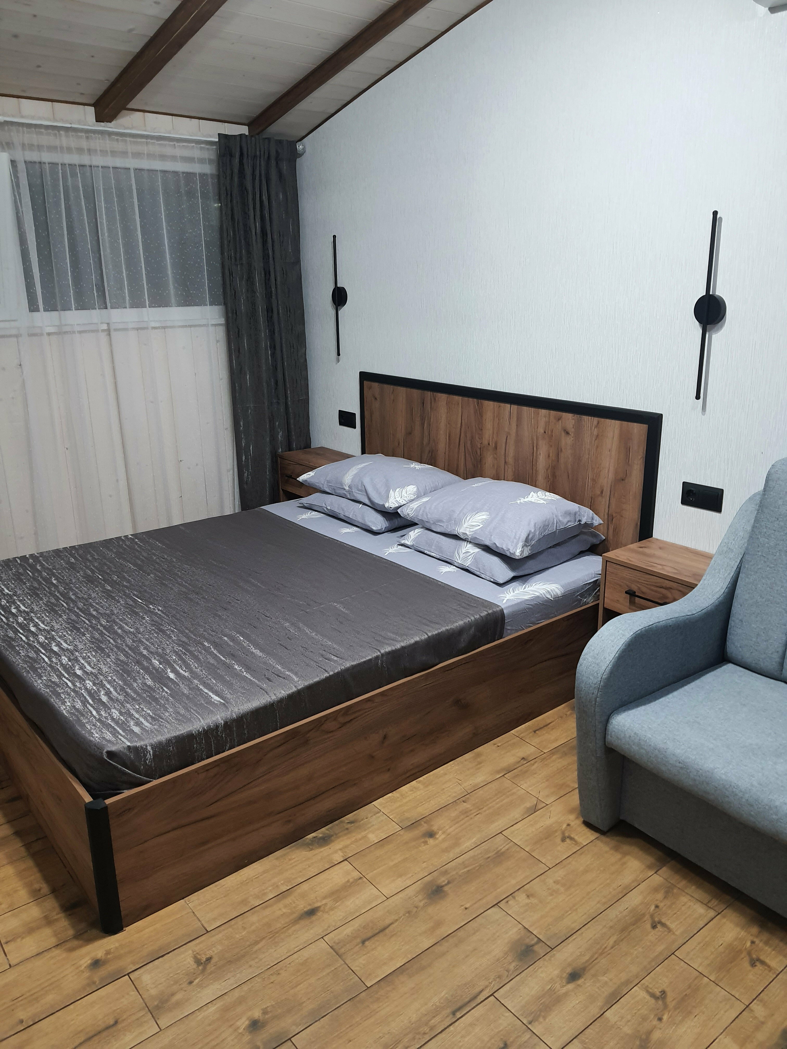 Улучшенный номер с кроватью размера «king-size»