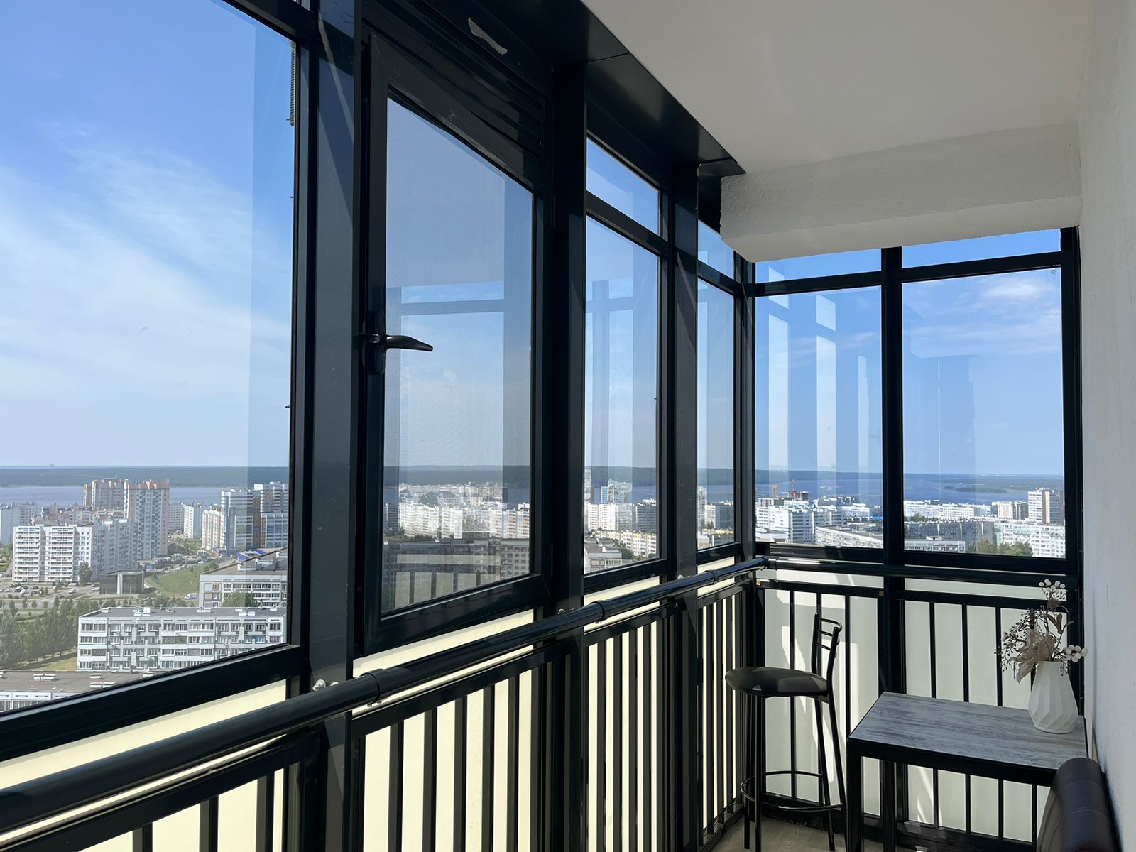 Апартаменты с балконом