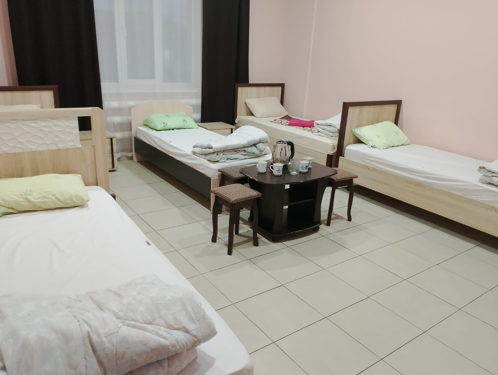 Четырехместный номер эконом-класса