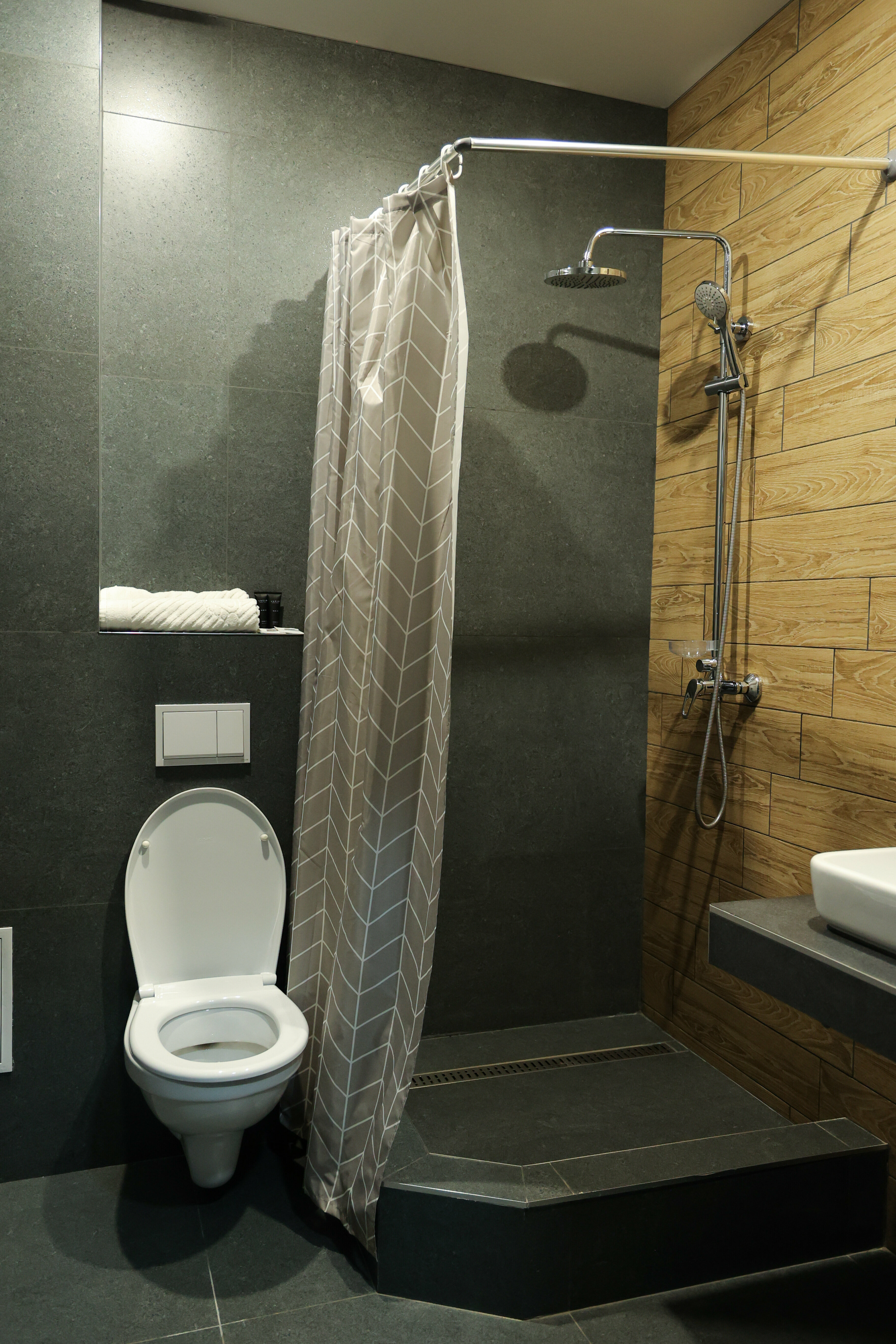 Улучшенный двухместный номер с 2 отдельными кроватями