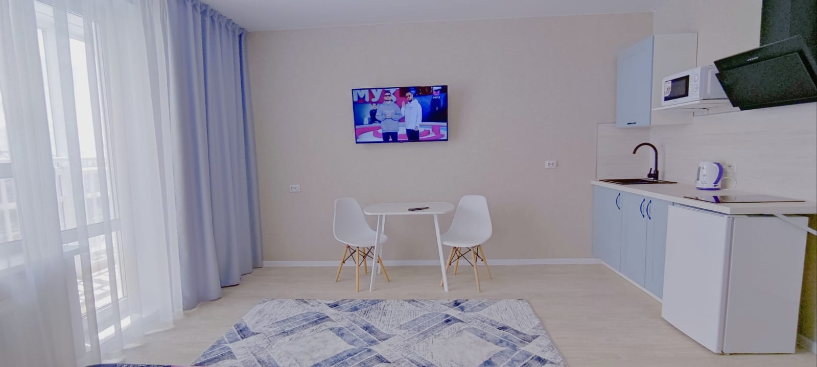 Апартаменты с балконом