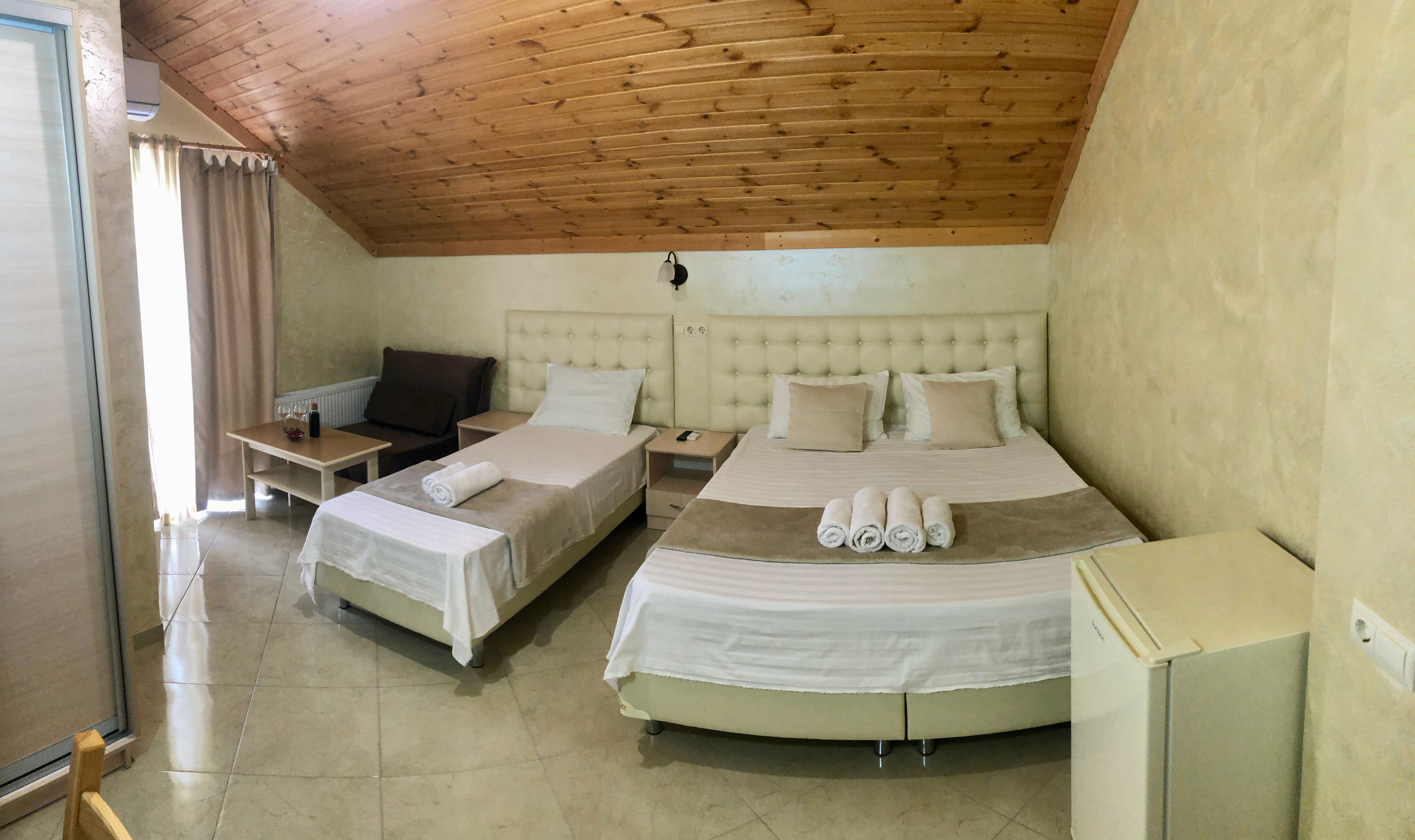 Трехместный номер Делюкс с видом на море