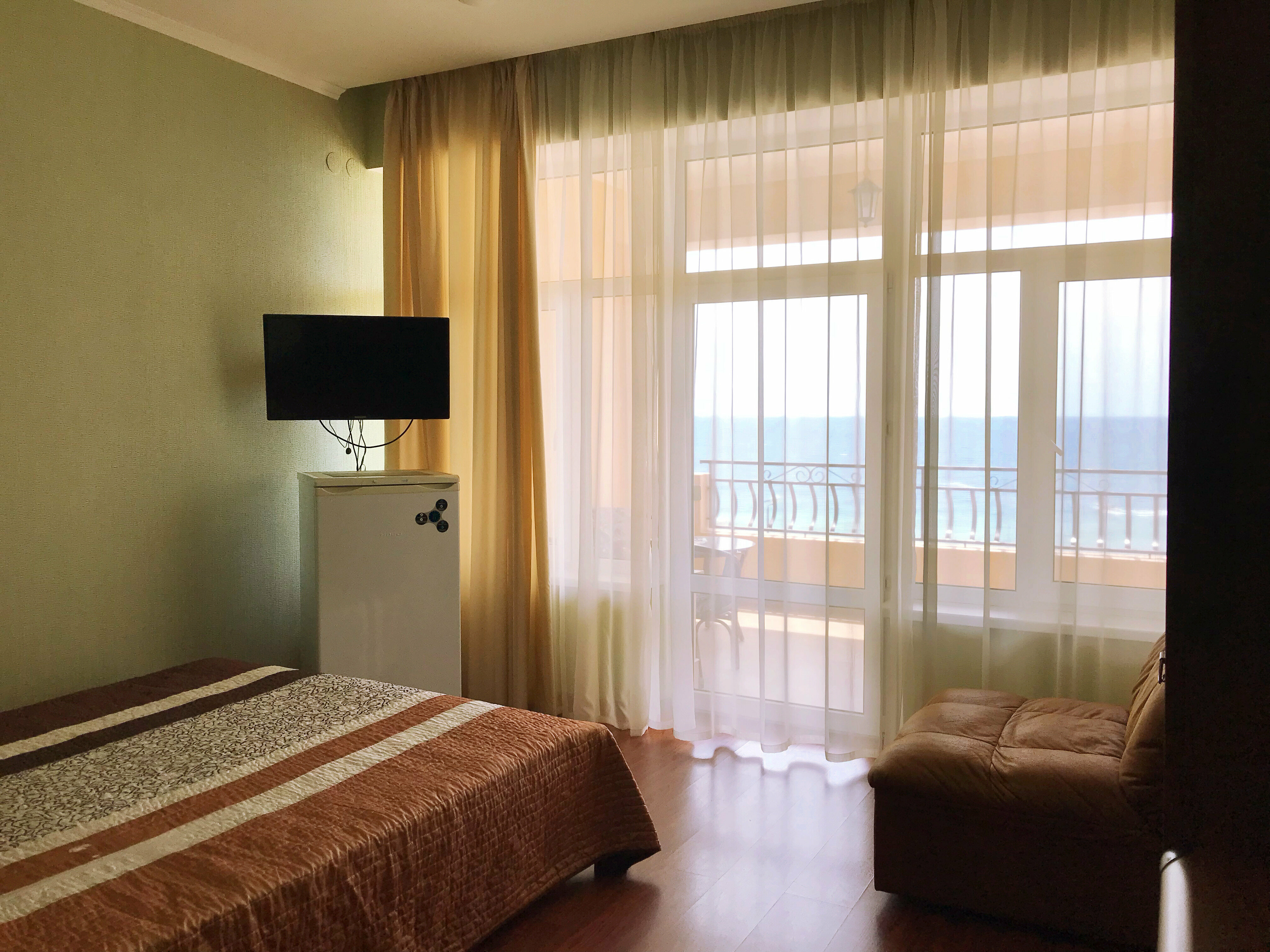 Двухместный номер Делюкс с 1 кроватью и балконом, вид на море