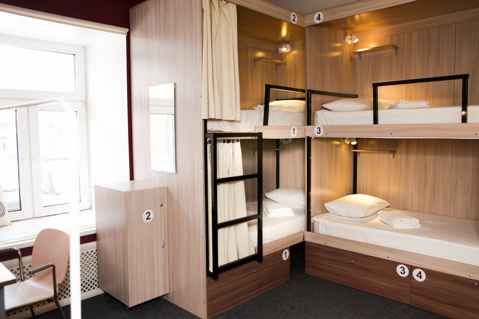 Общий 10-местный номер для мужчин и женщин