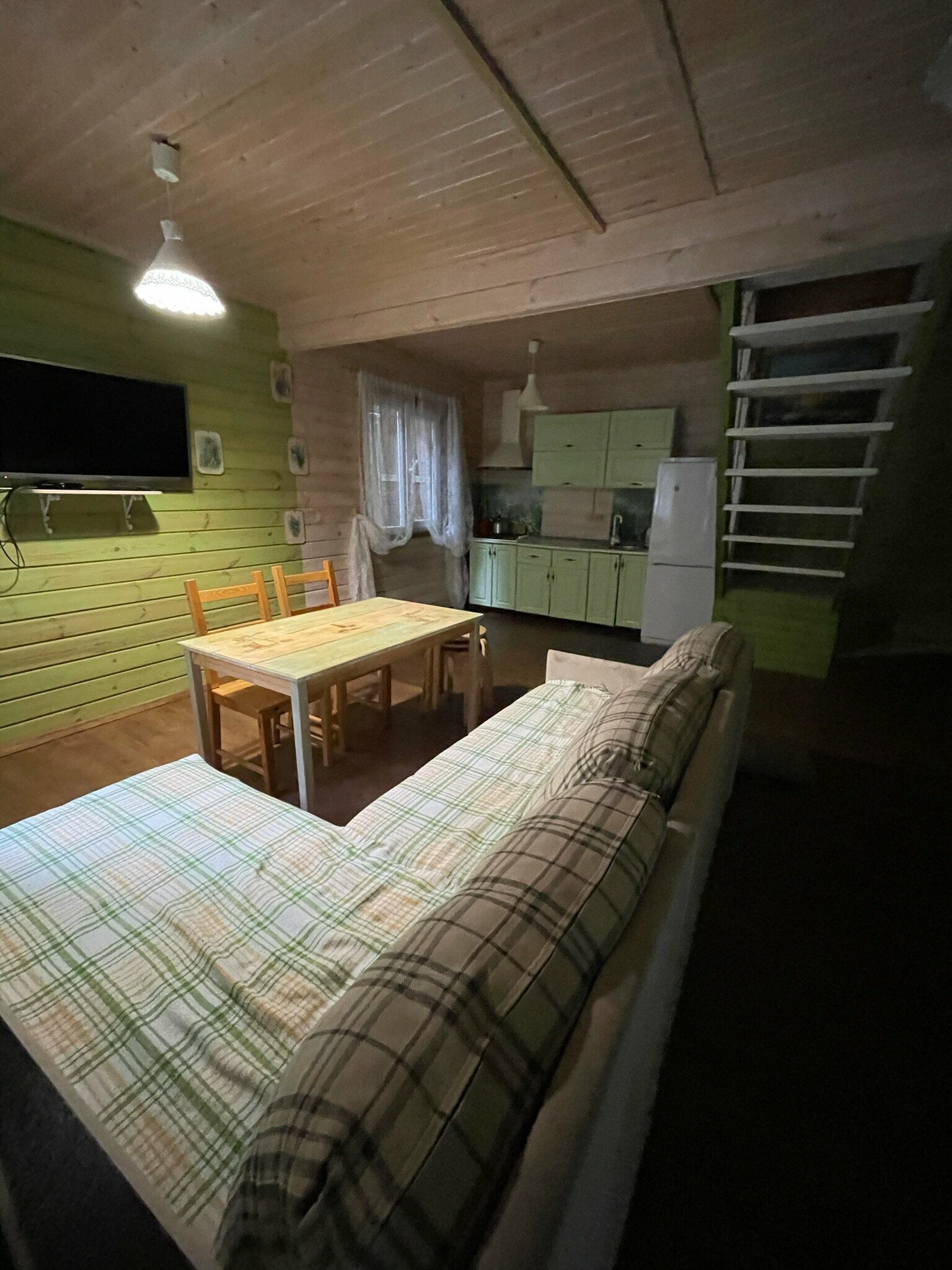 Коттедж с видом на лес