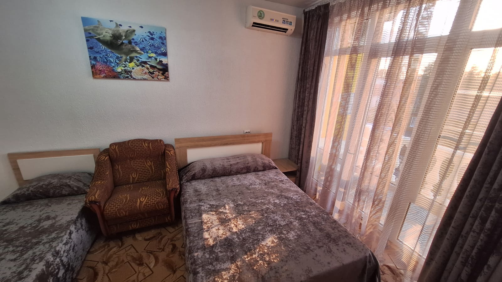 Четырехместный номер с балконом