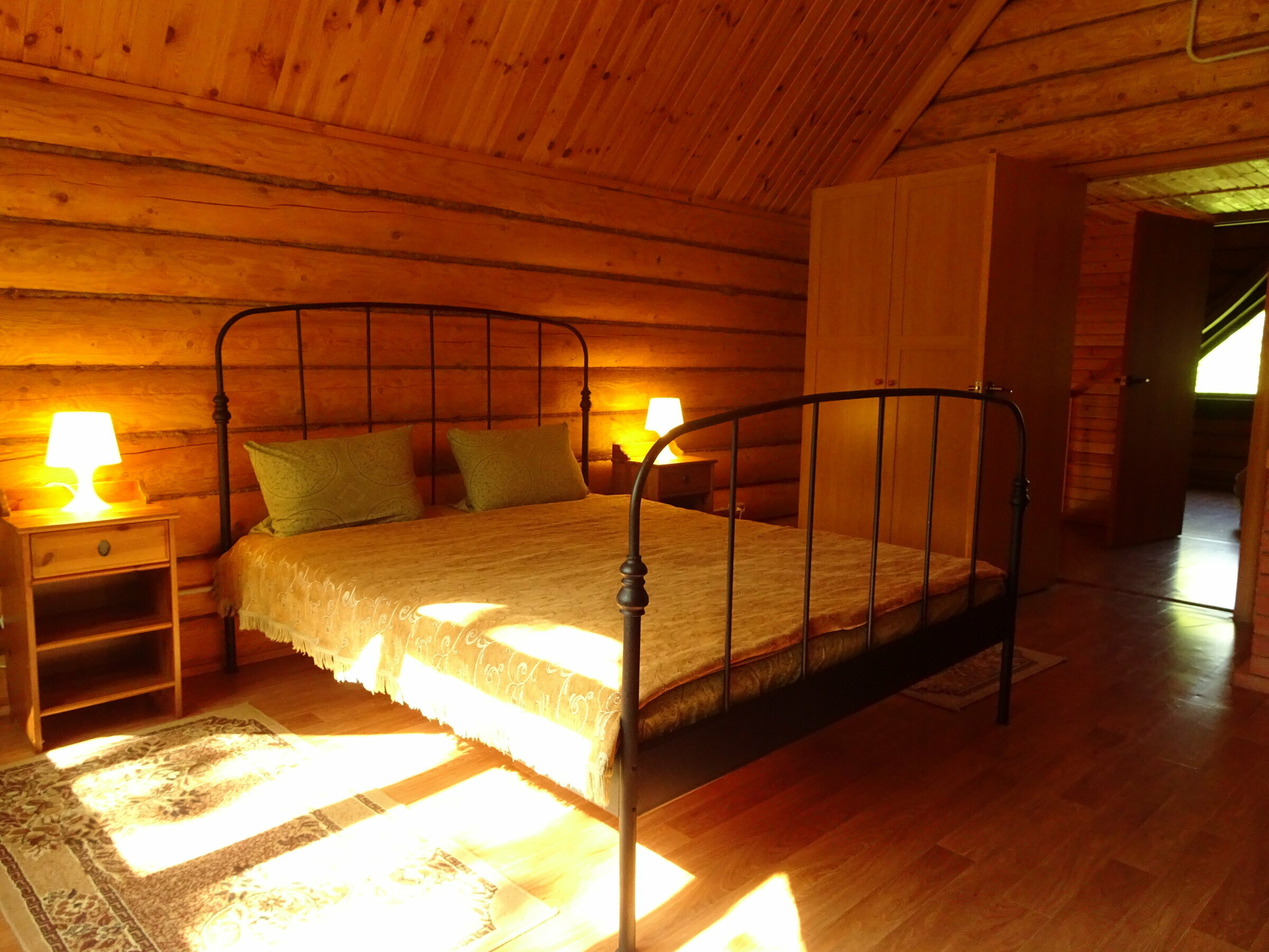 Коттедж с видом на озеро