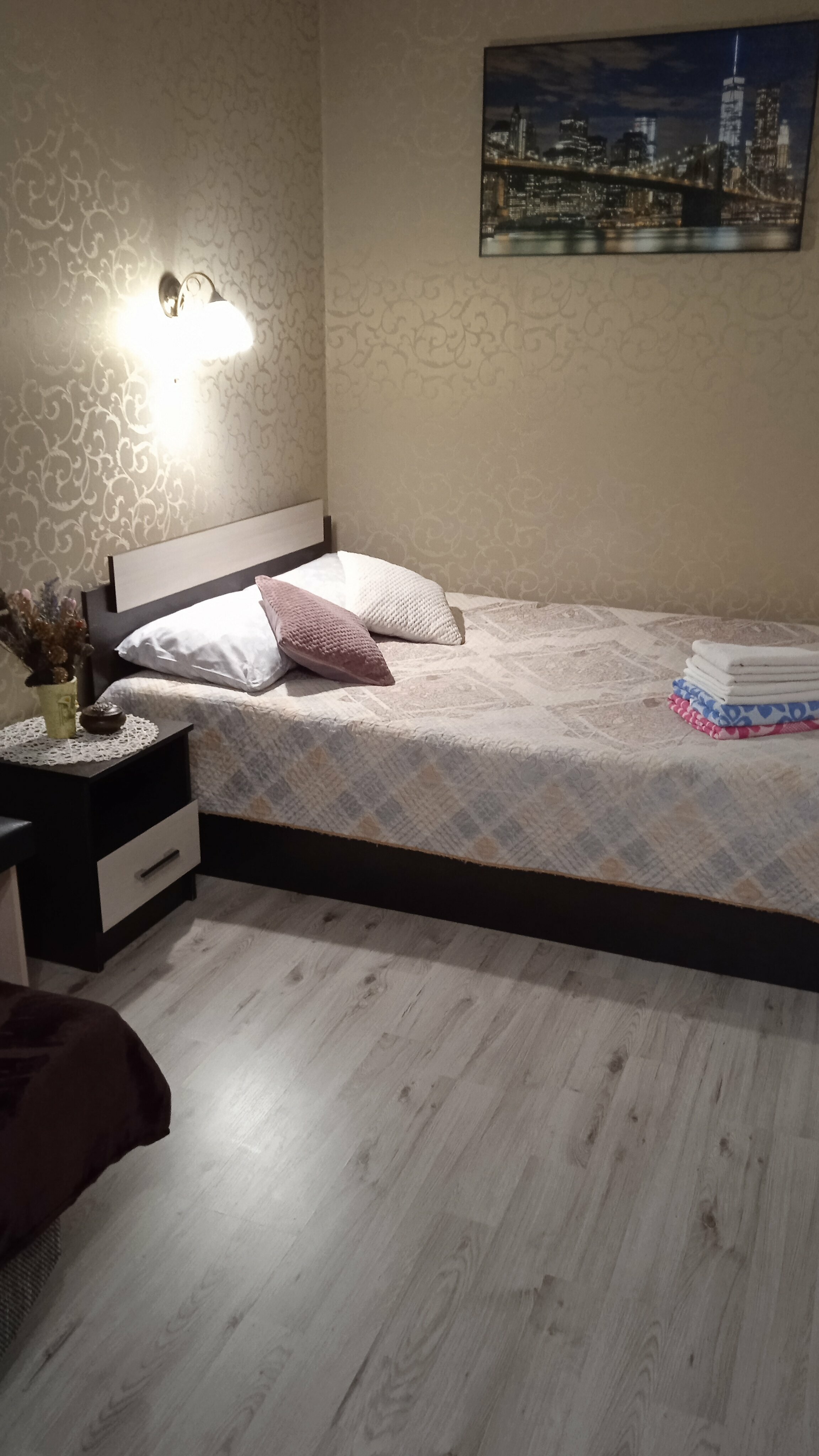 Cемейный номер с собственной ванной комнатой