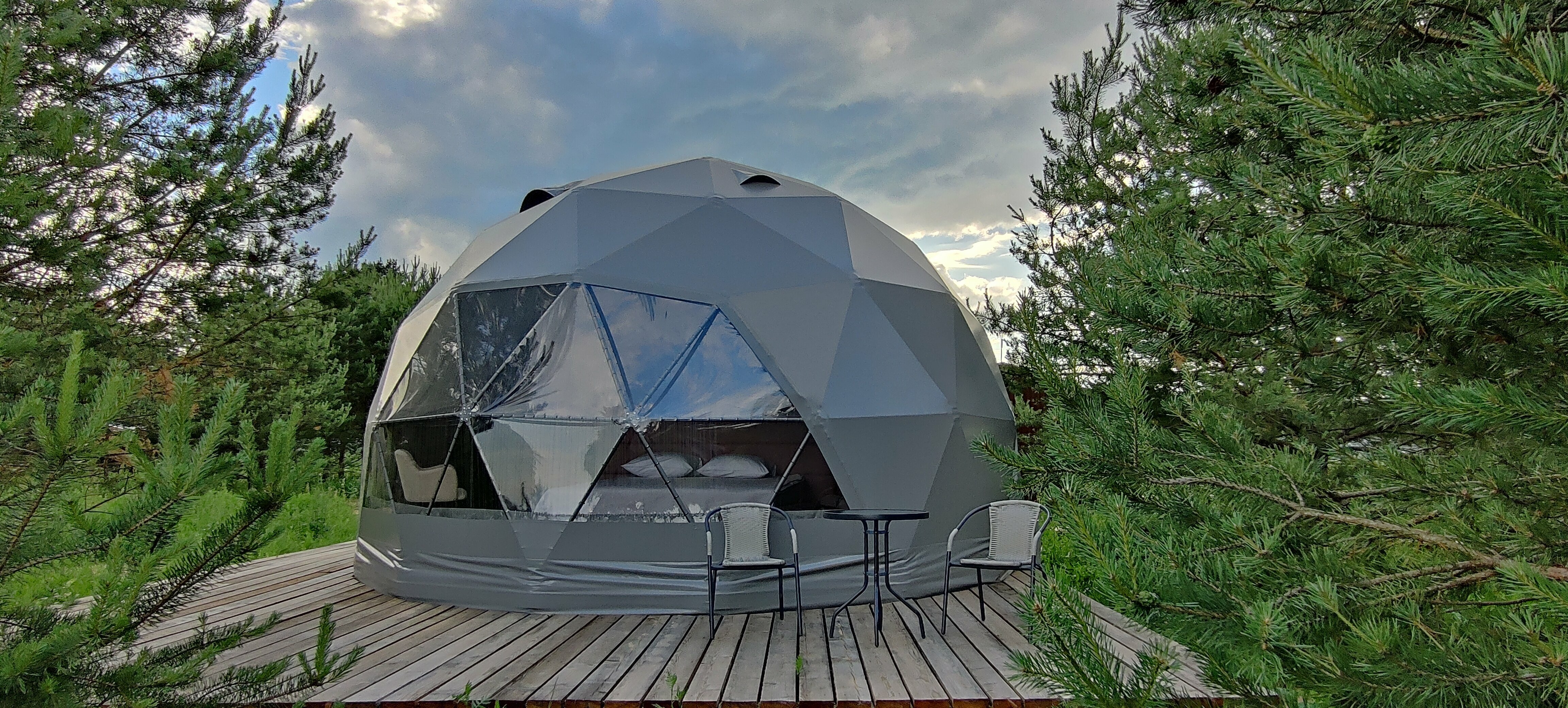 Двухуровневый четырехместный номер