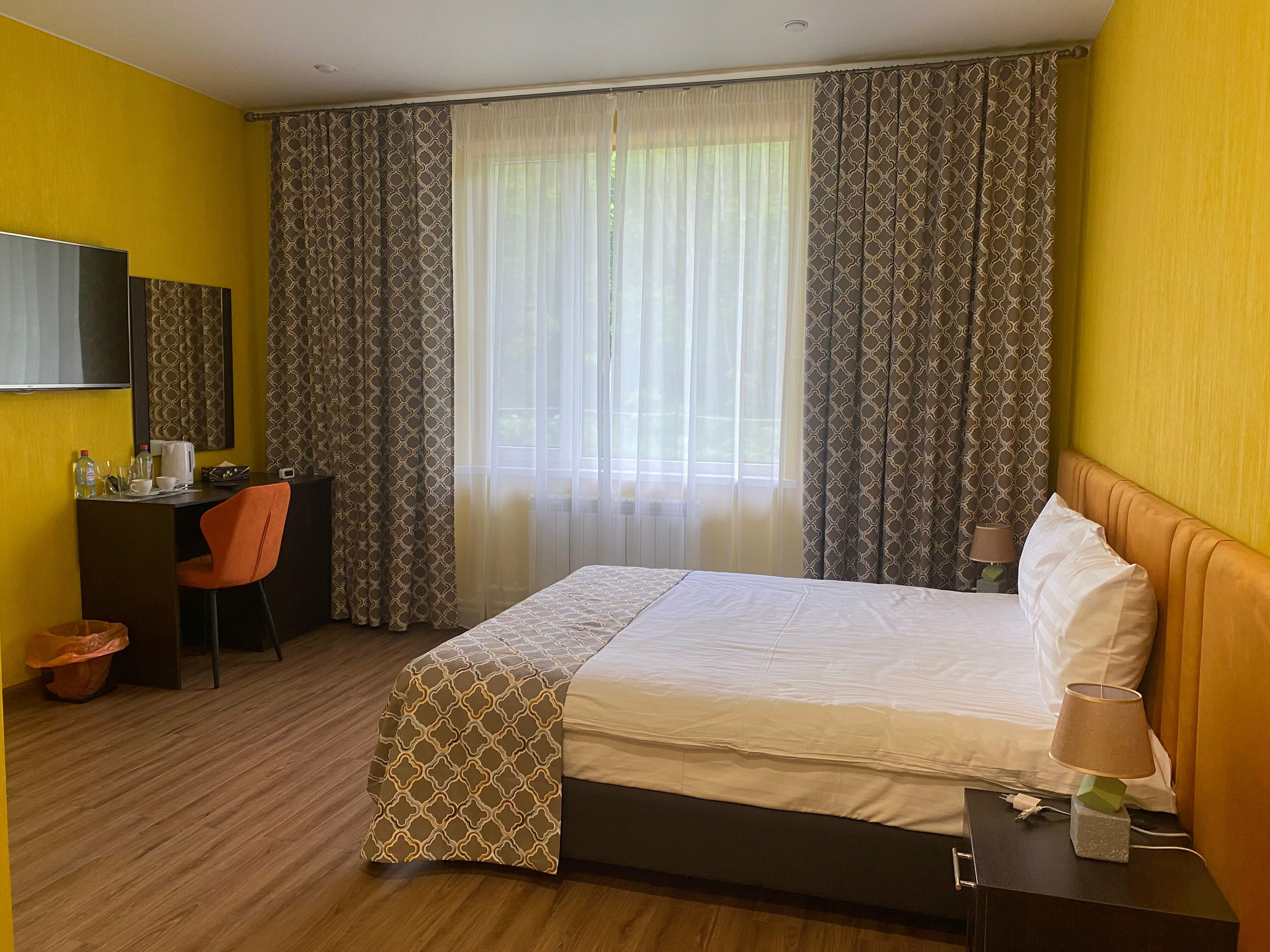 Улучшенный двухместный номер с 1 кроватью