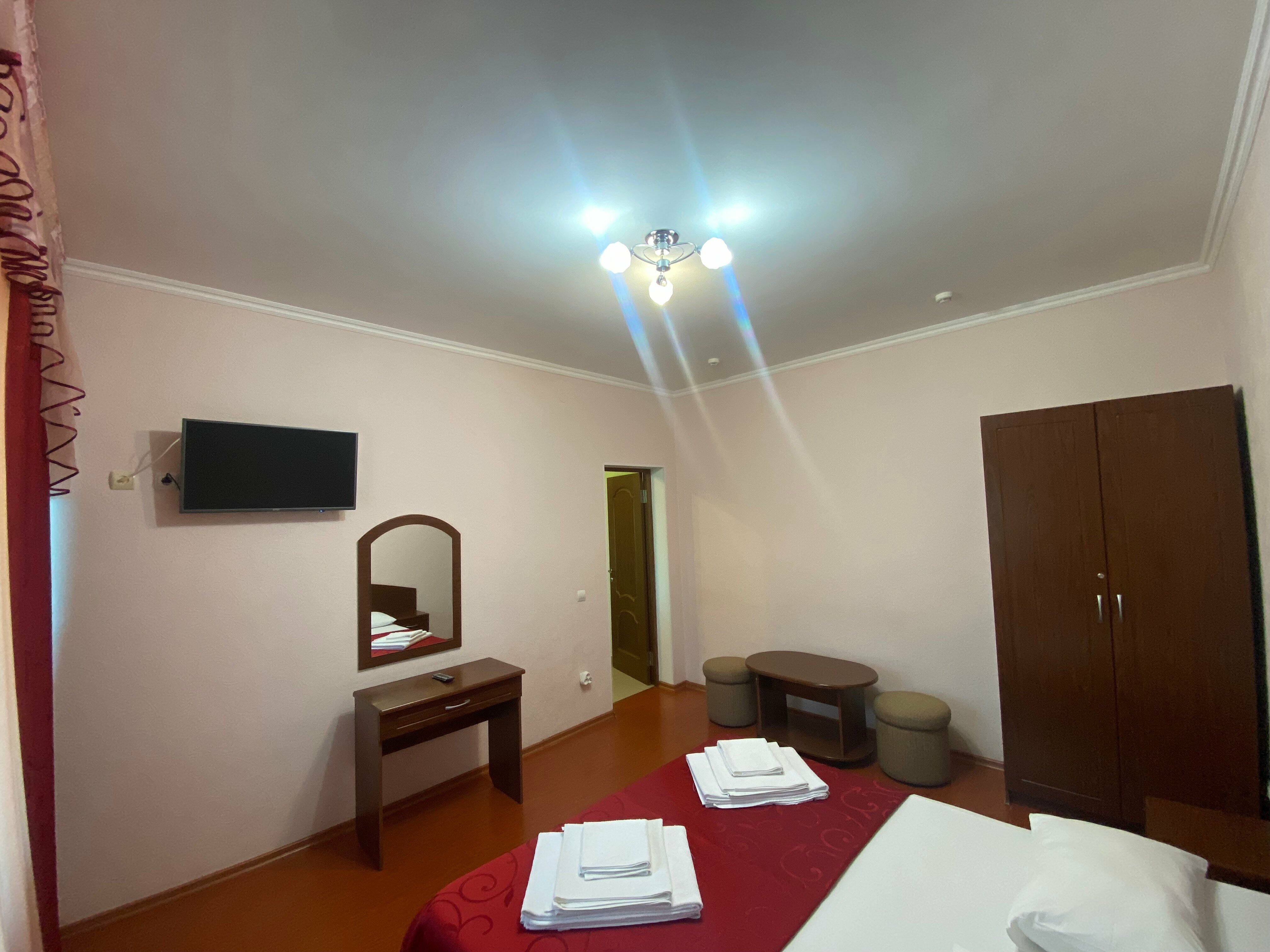 Улучшенный трехместный номер