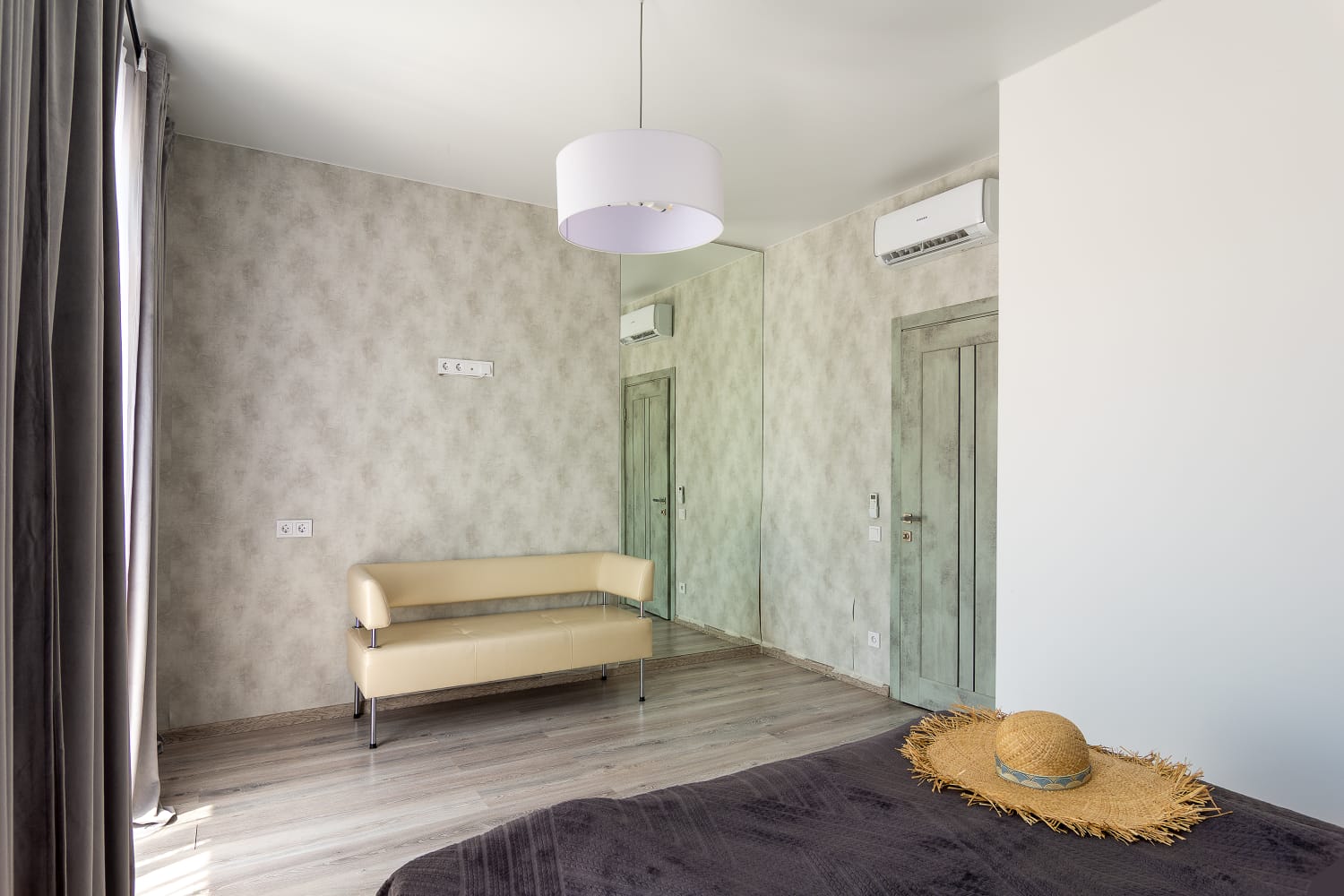 Дом с собственным бассейном