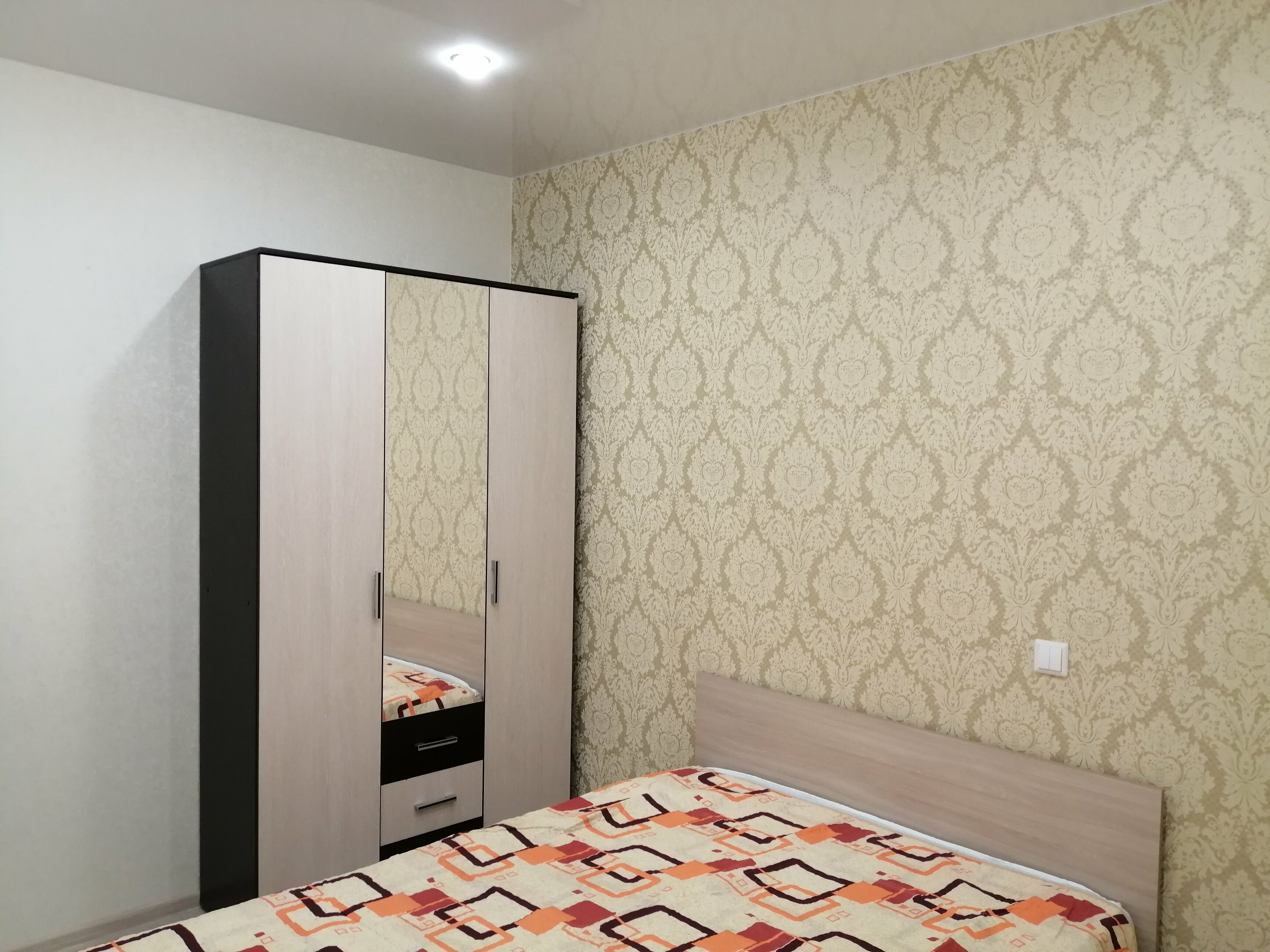 Cемейный номер с собственной ванной комнатой