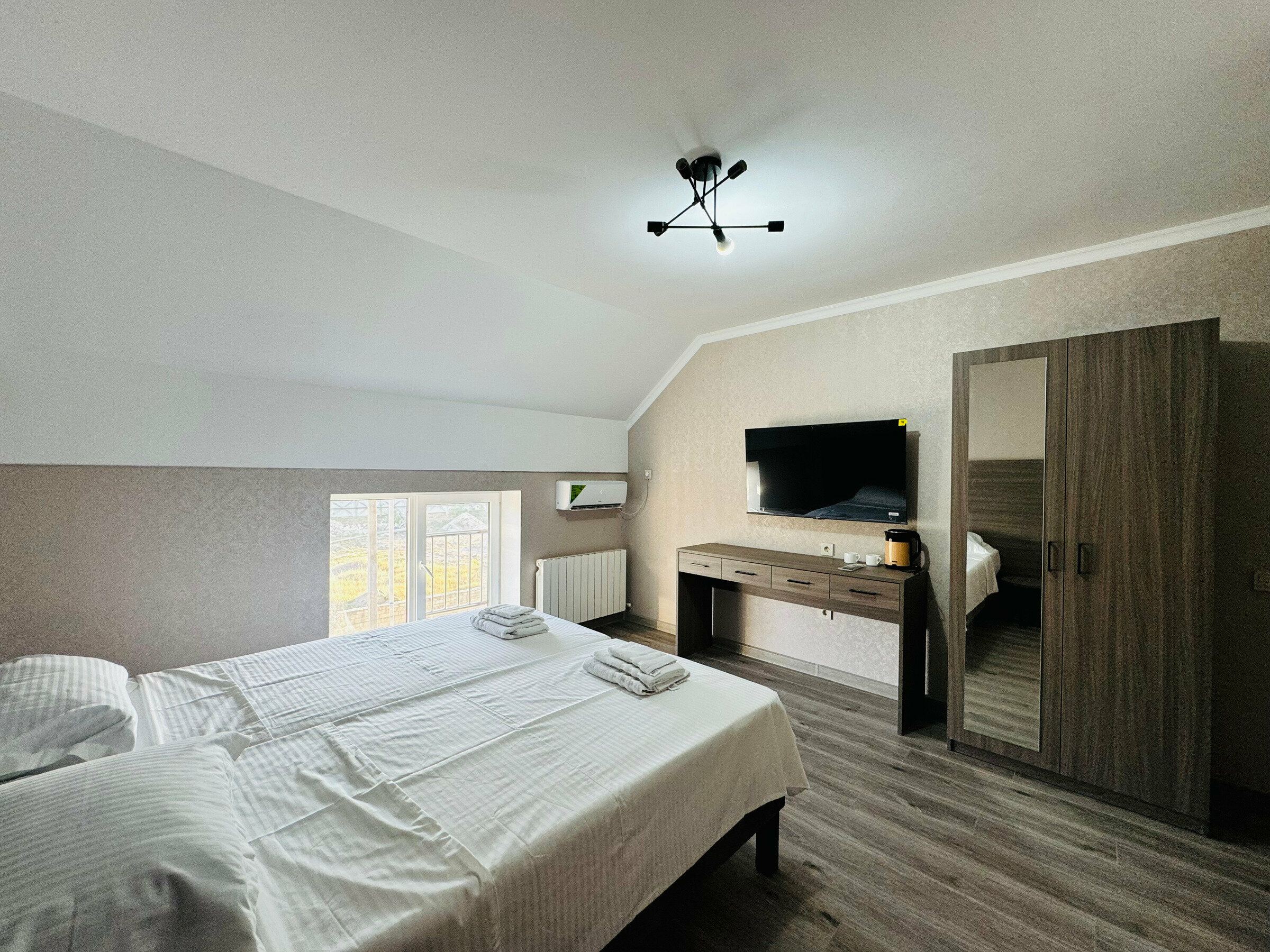 Небольшой двухместный номер с 1 кроватью или 2 отдельными кроватями