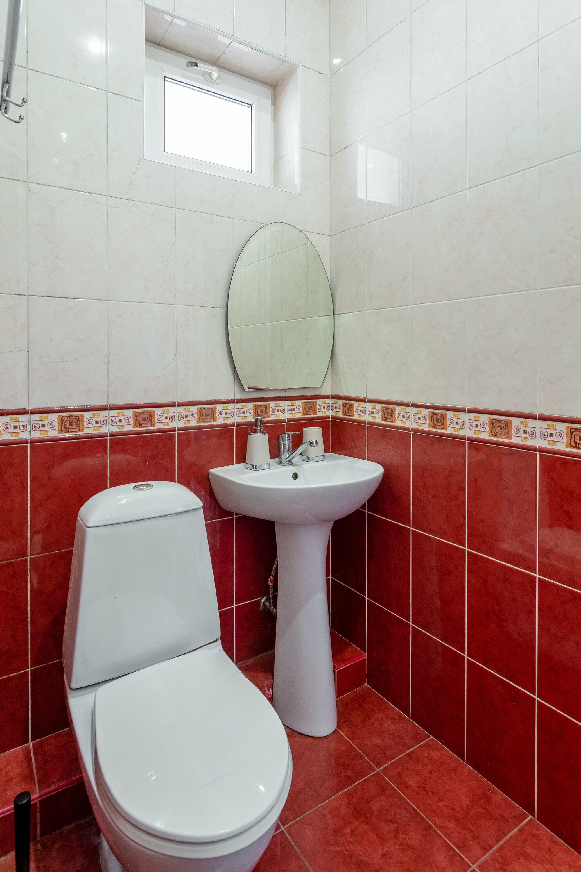 Трехместный номер с балконом