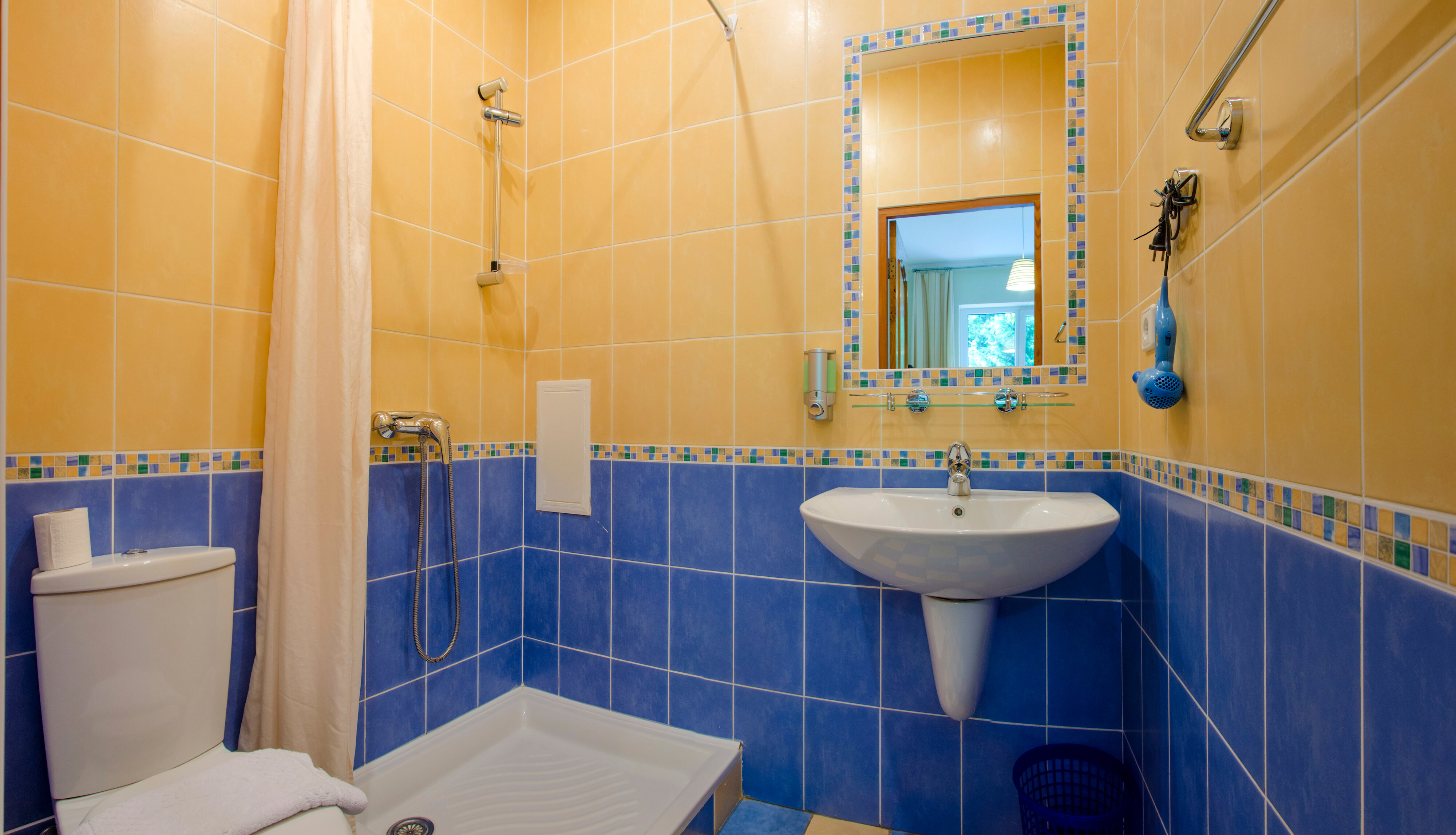 Двухместный номер с 2 отдельными кроватями, вид на горы