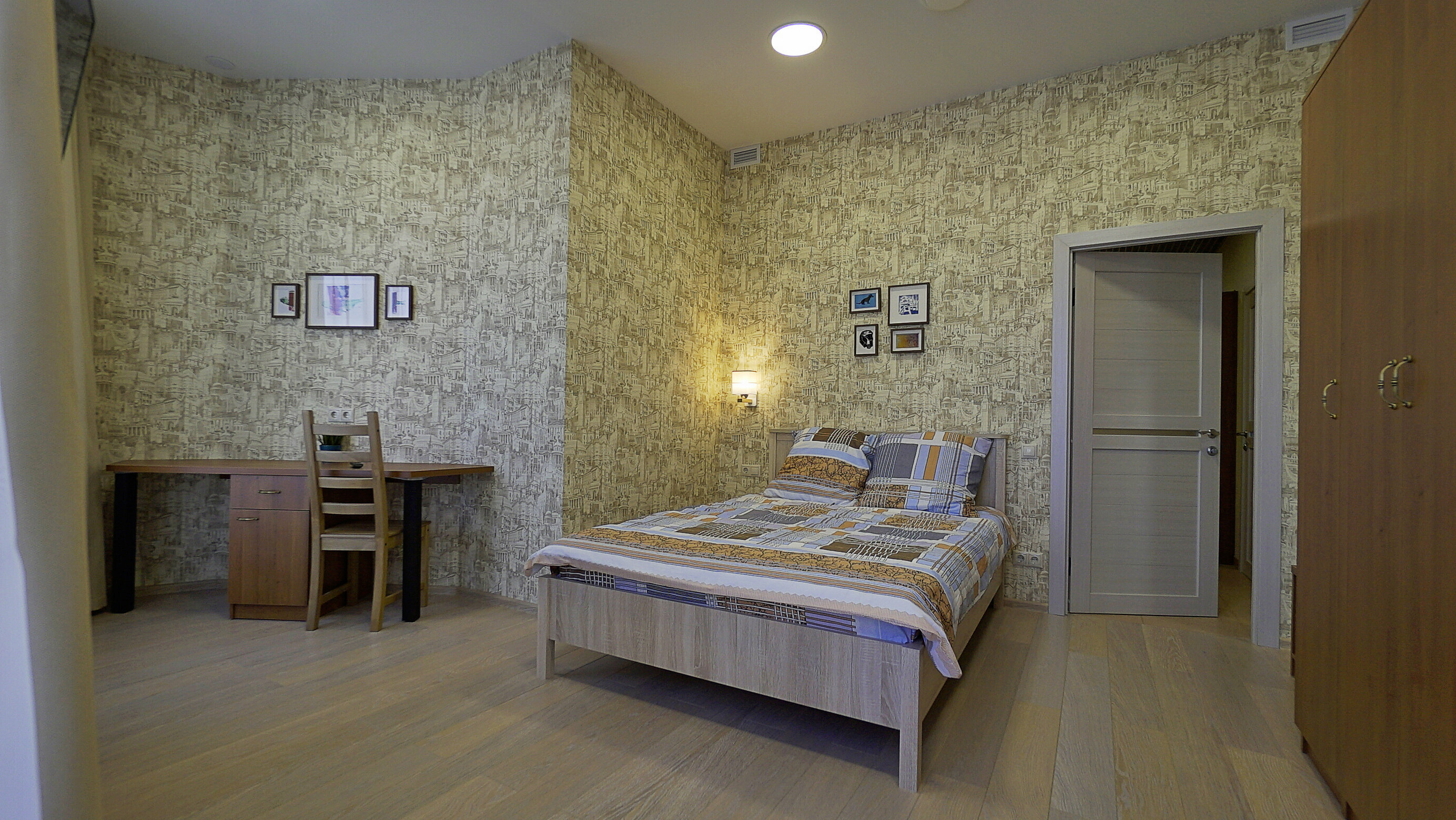 Люкс с 1 спальней