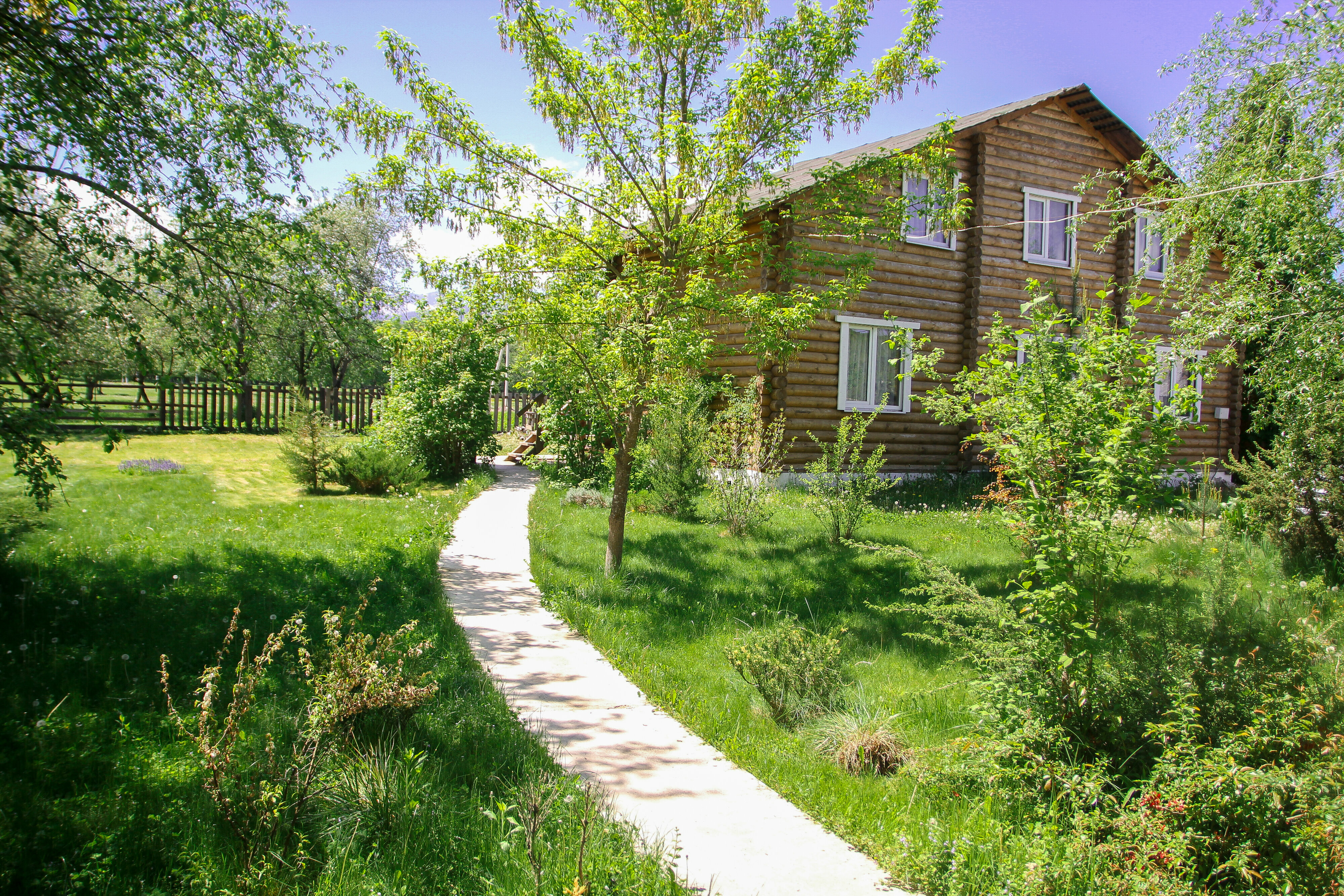 Дом с собственным бассейном