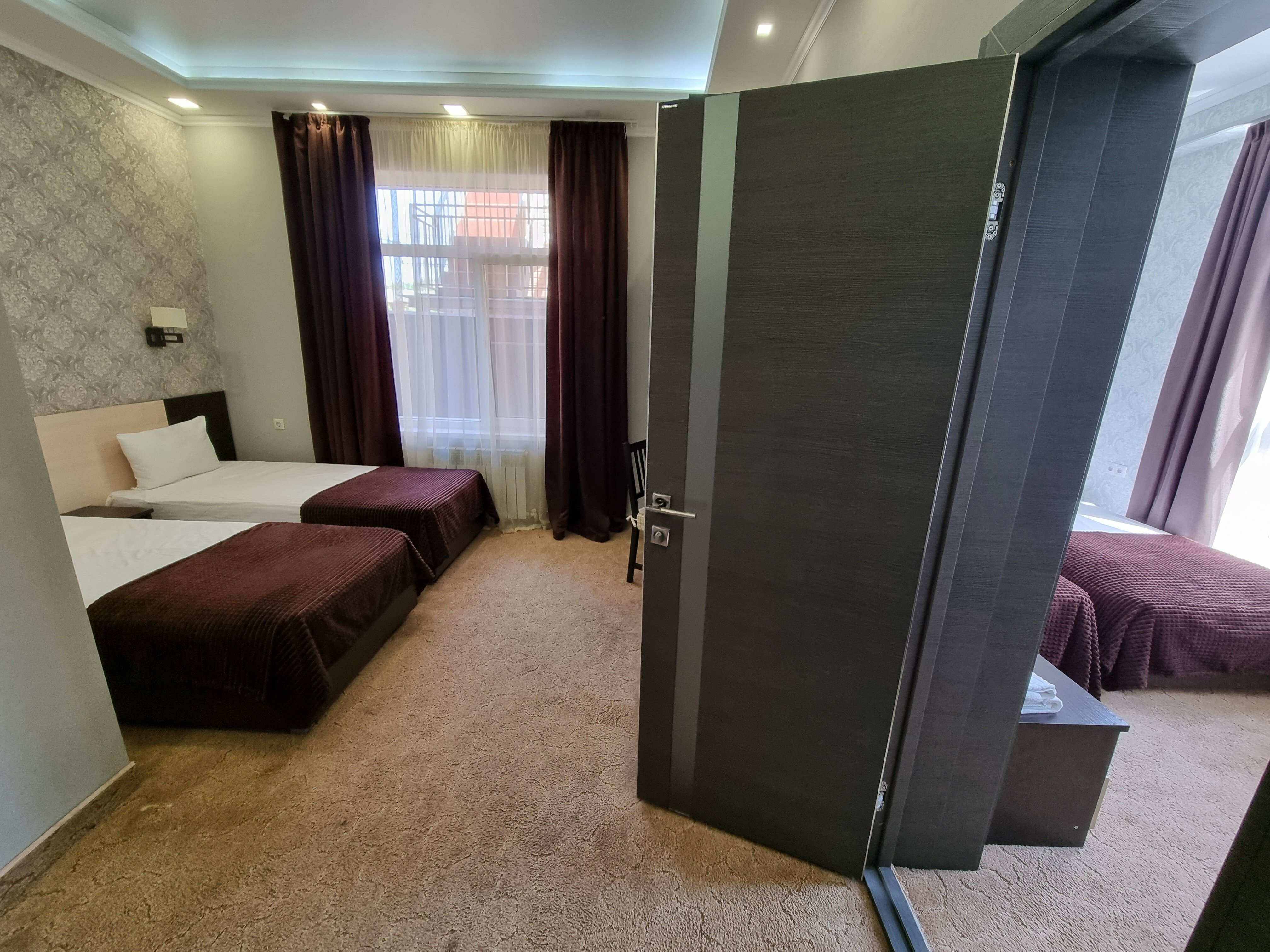 Семейный номер