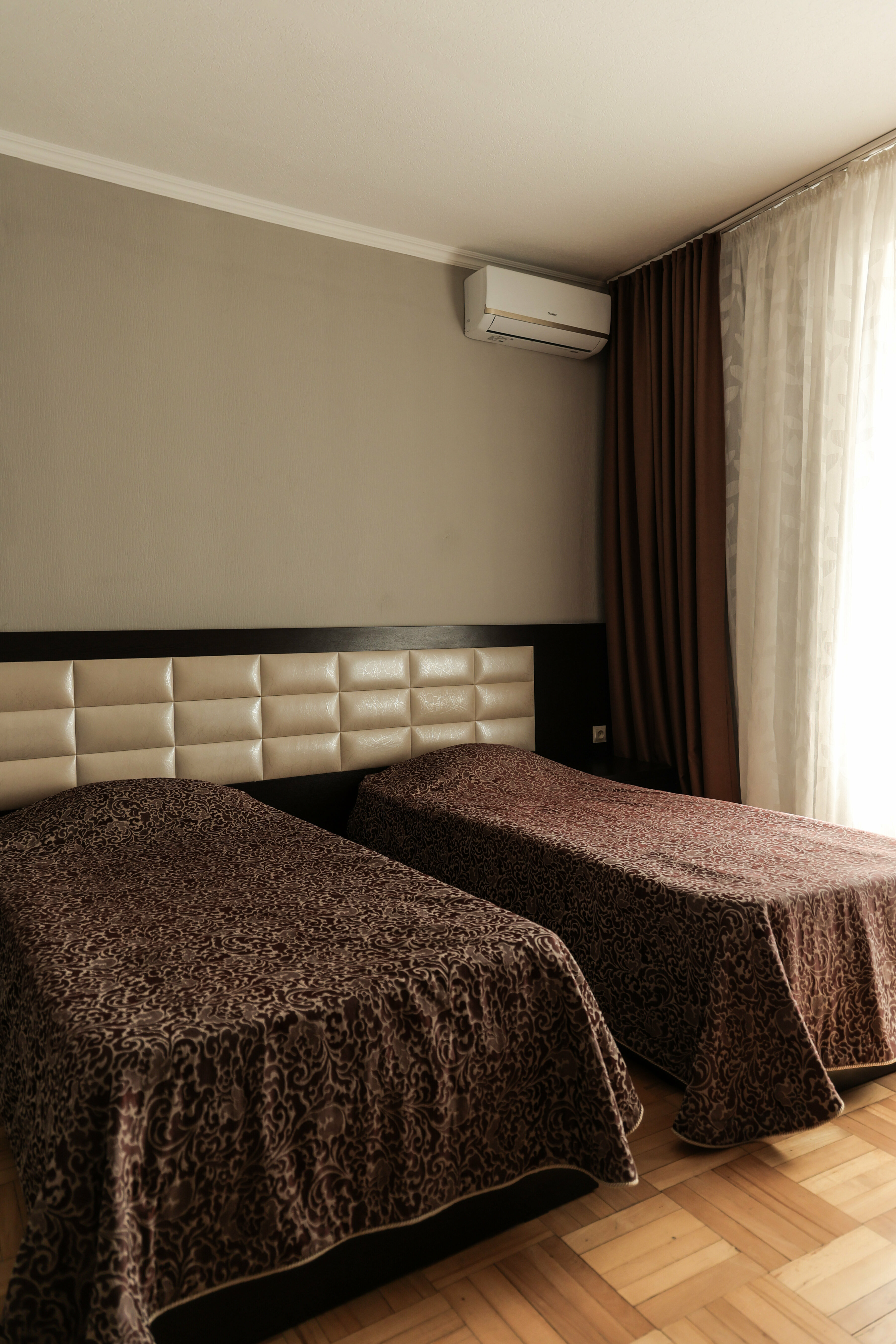 Двухместный номер с 2 отдельными кроватями и балконом