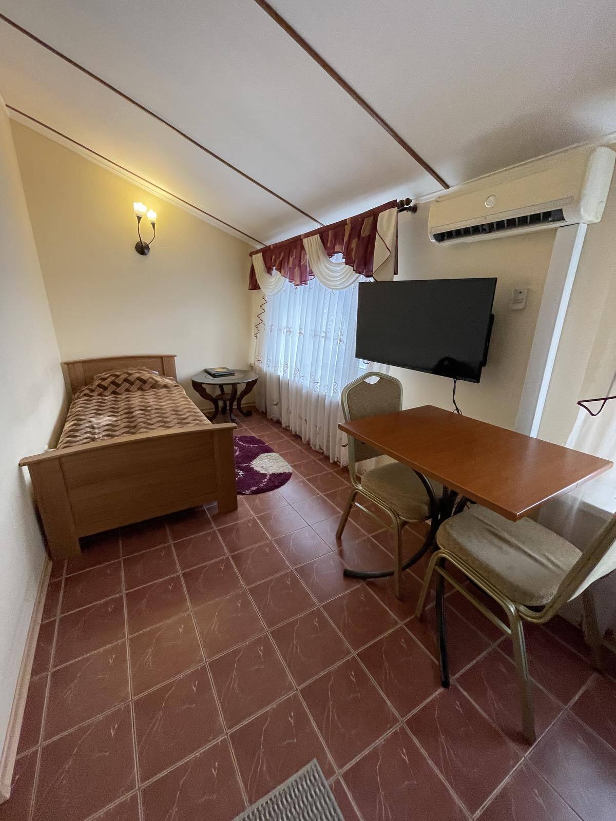 Стандартный трехместный номер