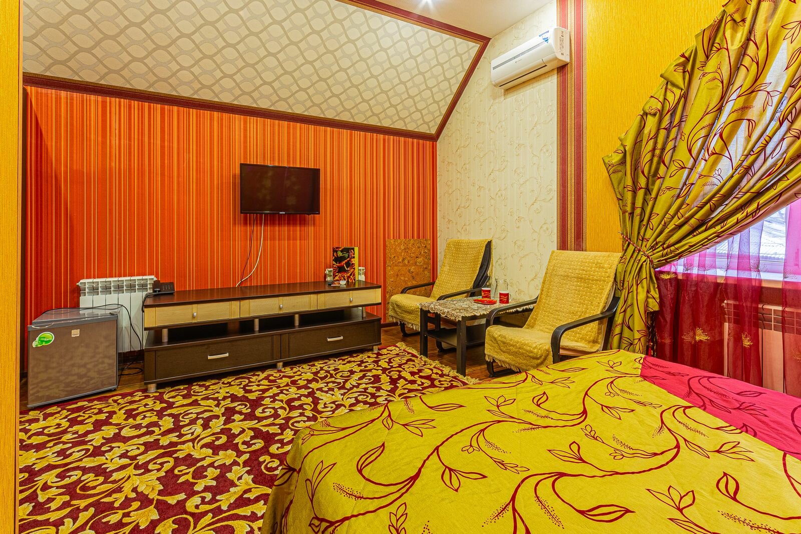 Большой двухместный номер с 1 кроватью