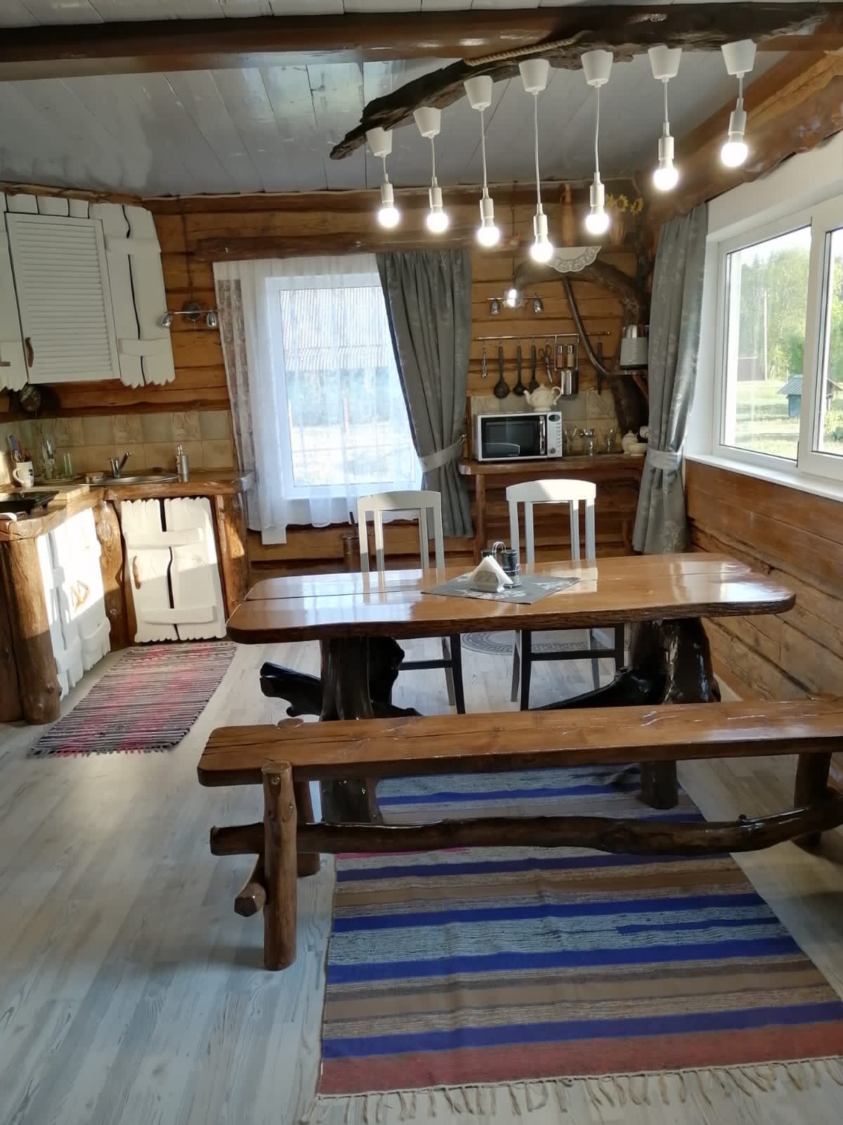 Дом с видом на лес