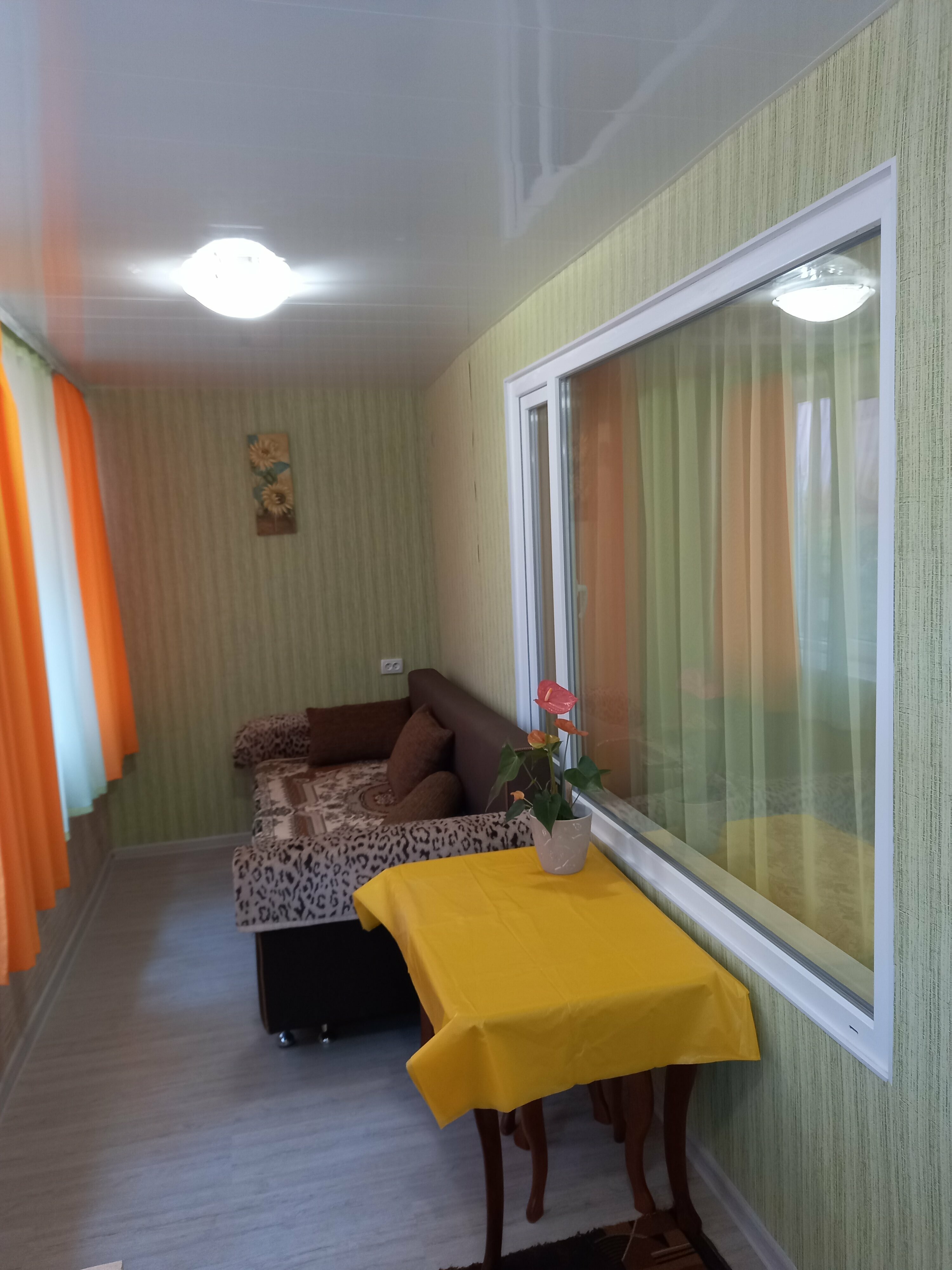 Семейный номер с балконом