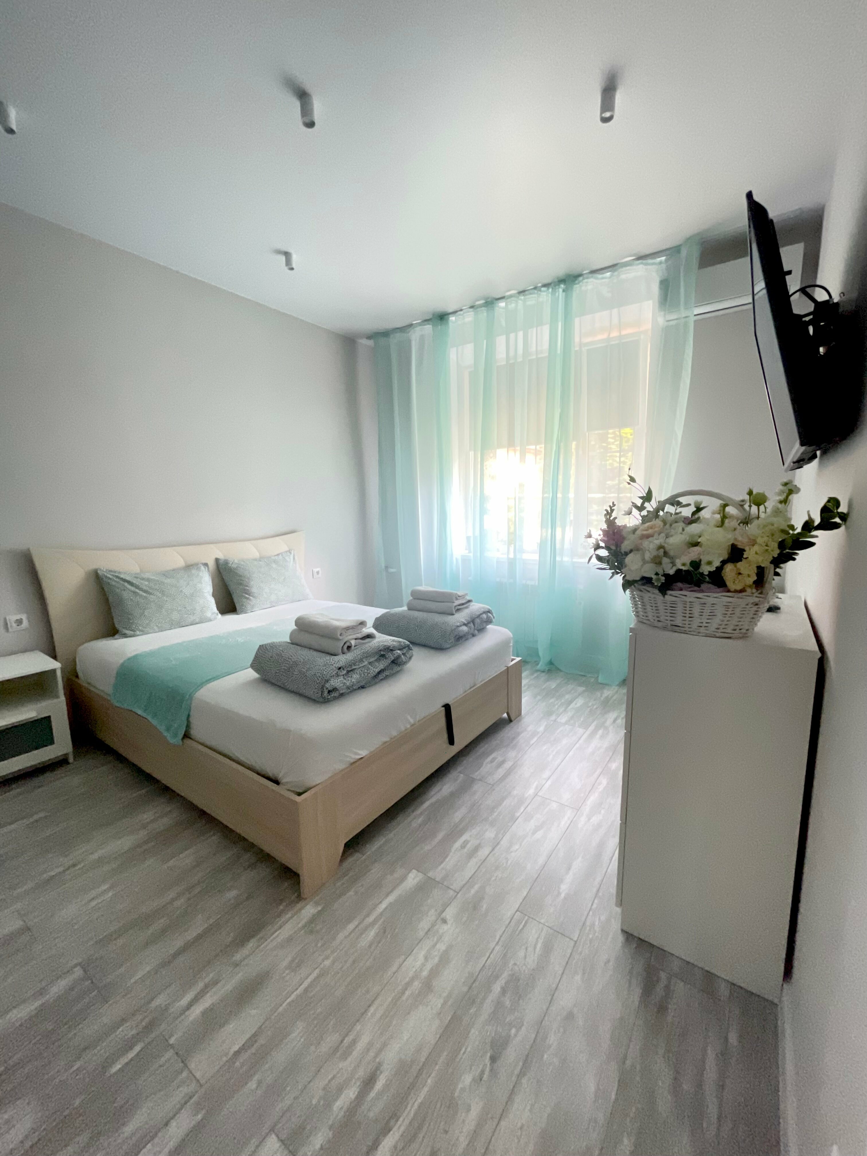 Улучшенный двухместный номер с 2 отдельными кроватями