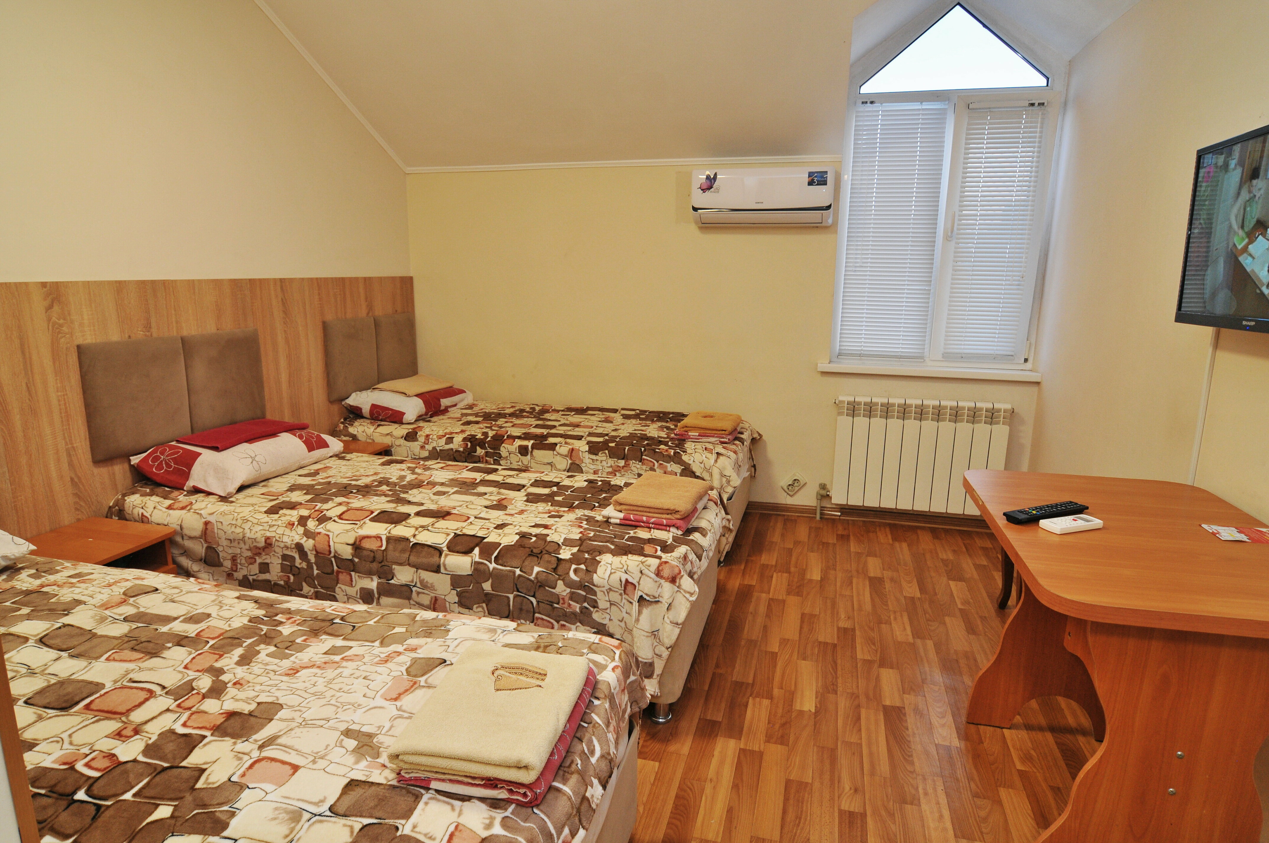 Стандартный трехместный номер