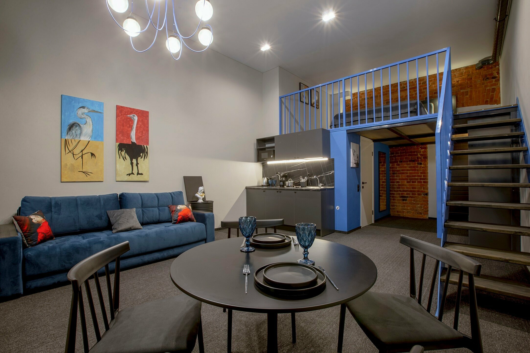 Двухуровневые апартаменты