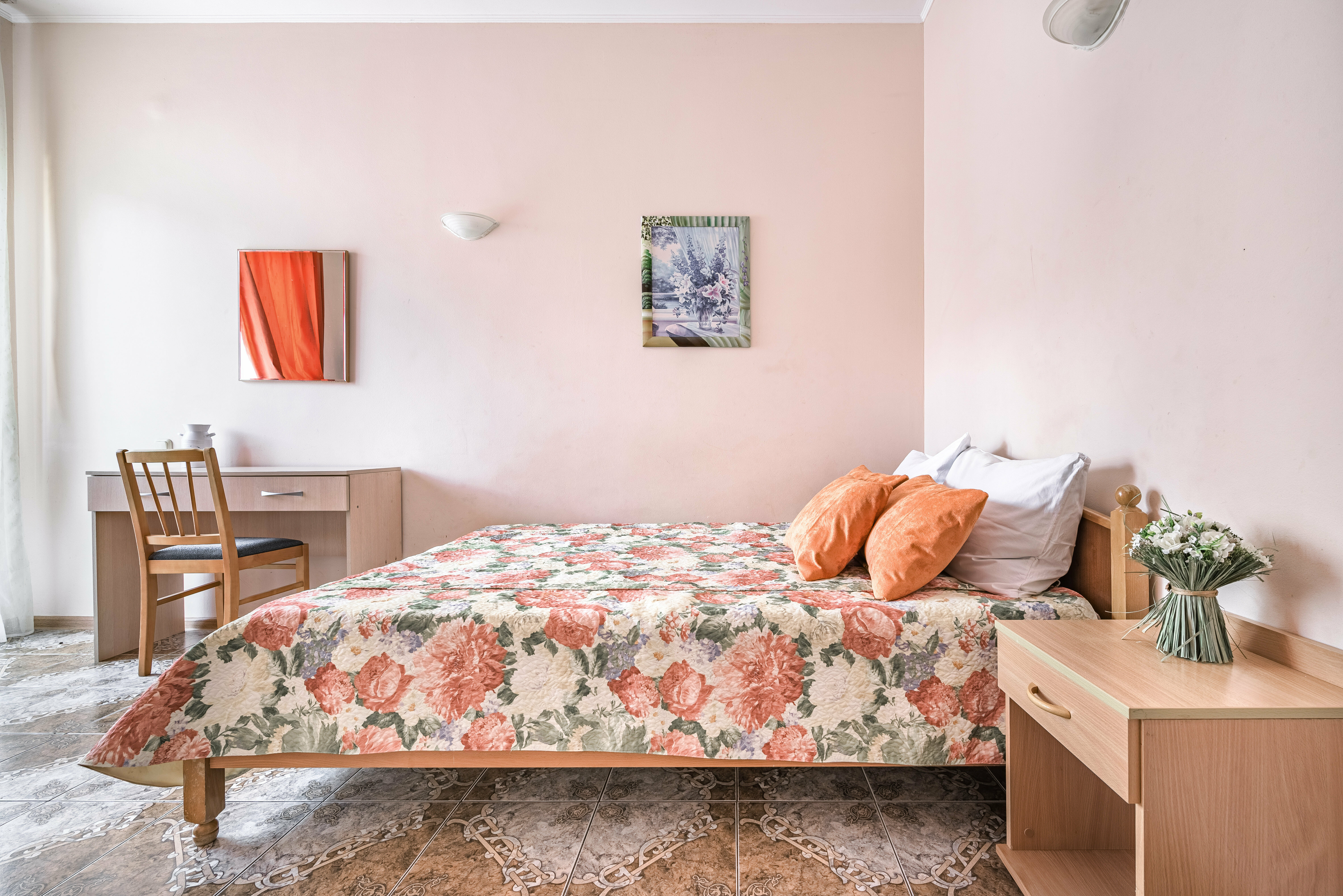 Двухместный номер с 2 отдельными кроватями и балконом