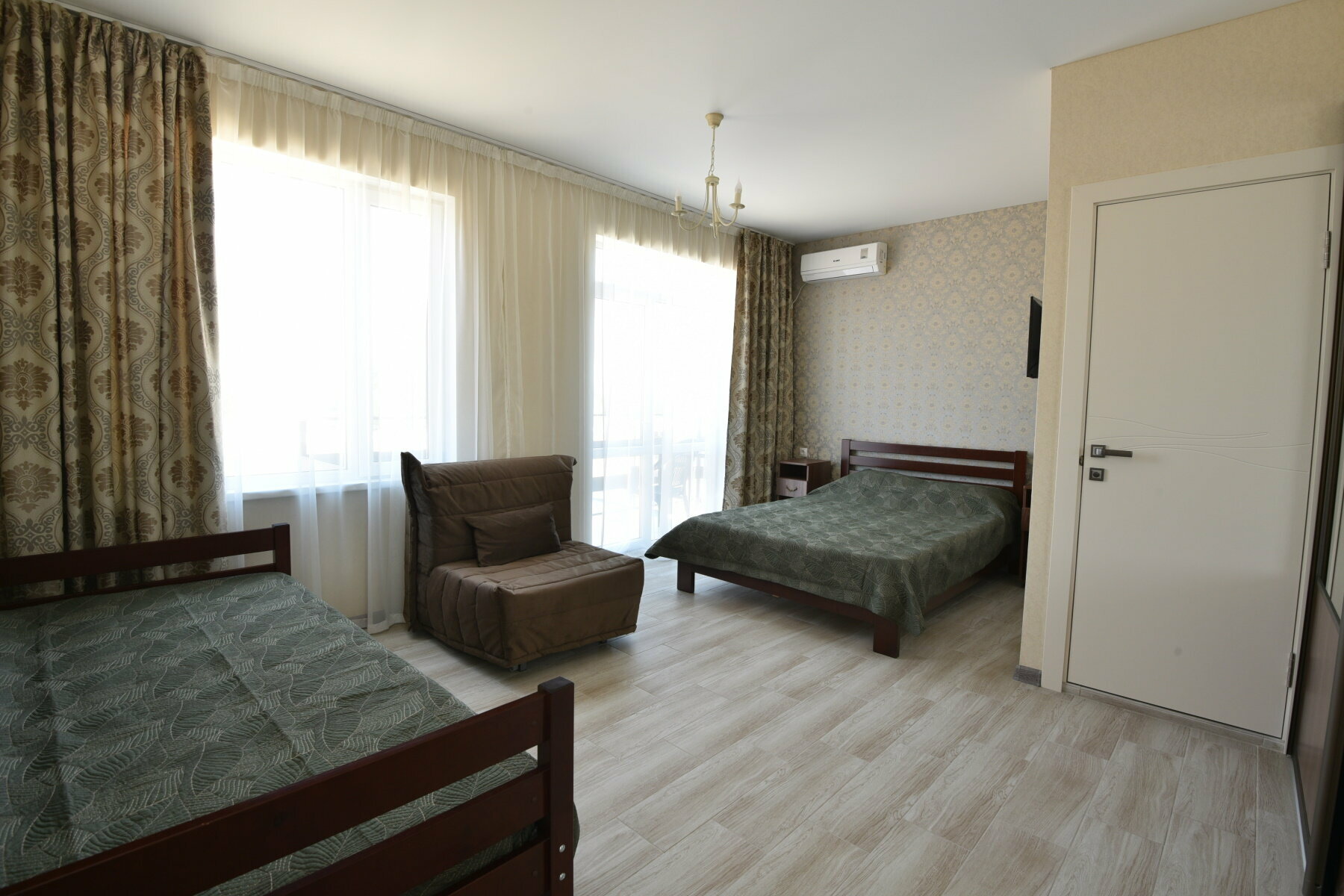 Семейный номер