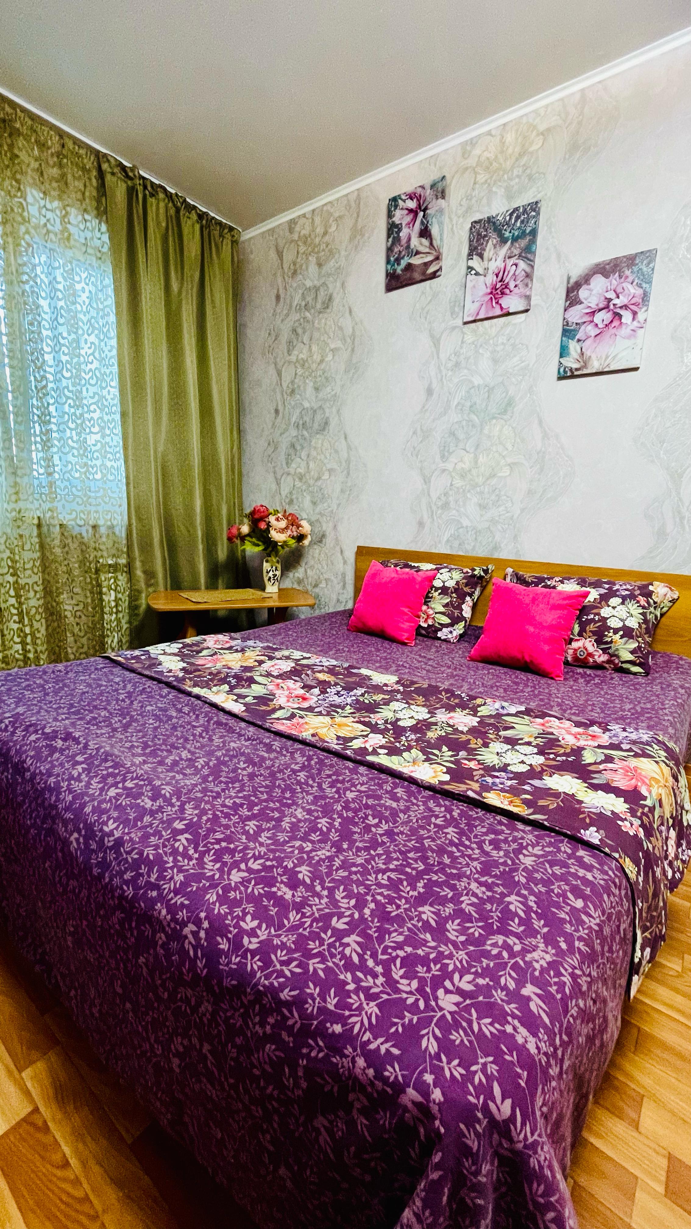 Cемейный номер с собственной ванной комнатой