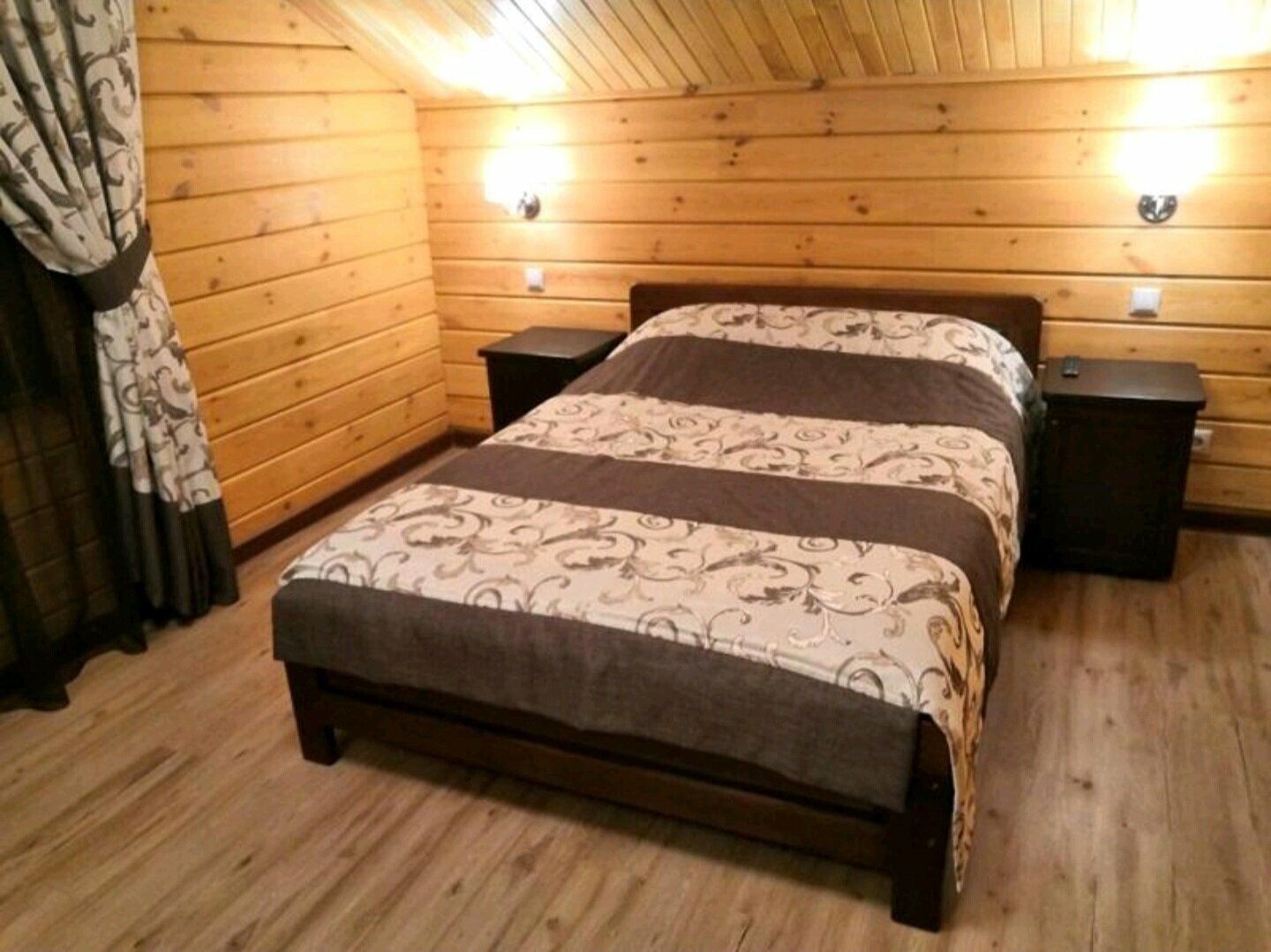 Коттедж с видом на лес