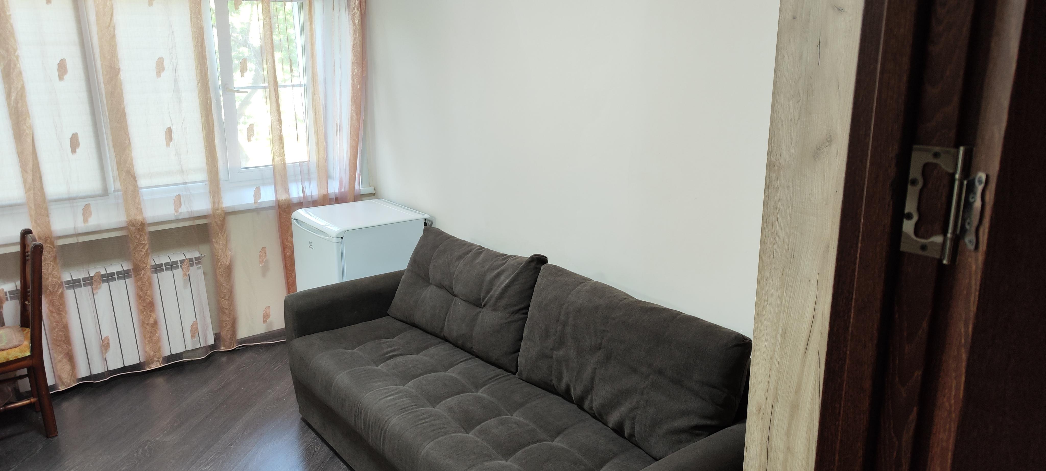 2-х ком. квартира ул. 40 лет Октября, 1 рядом с озером