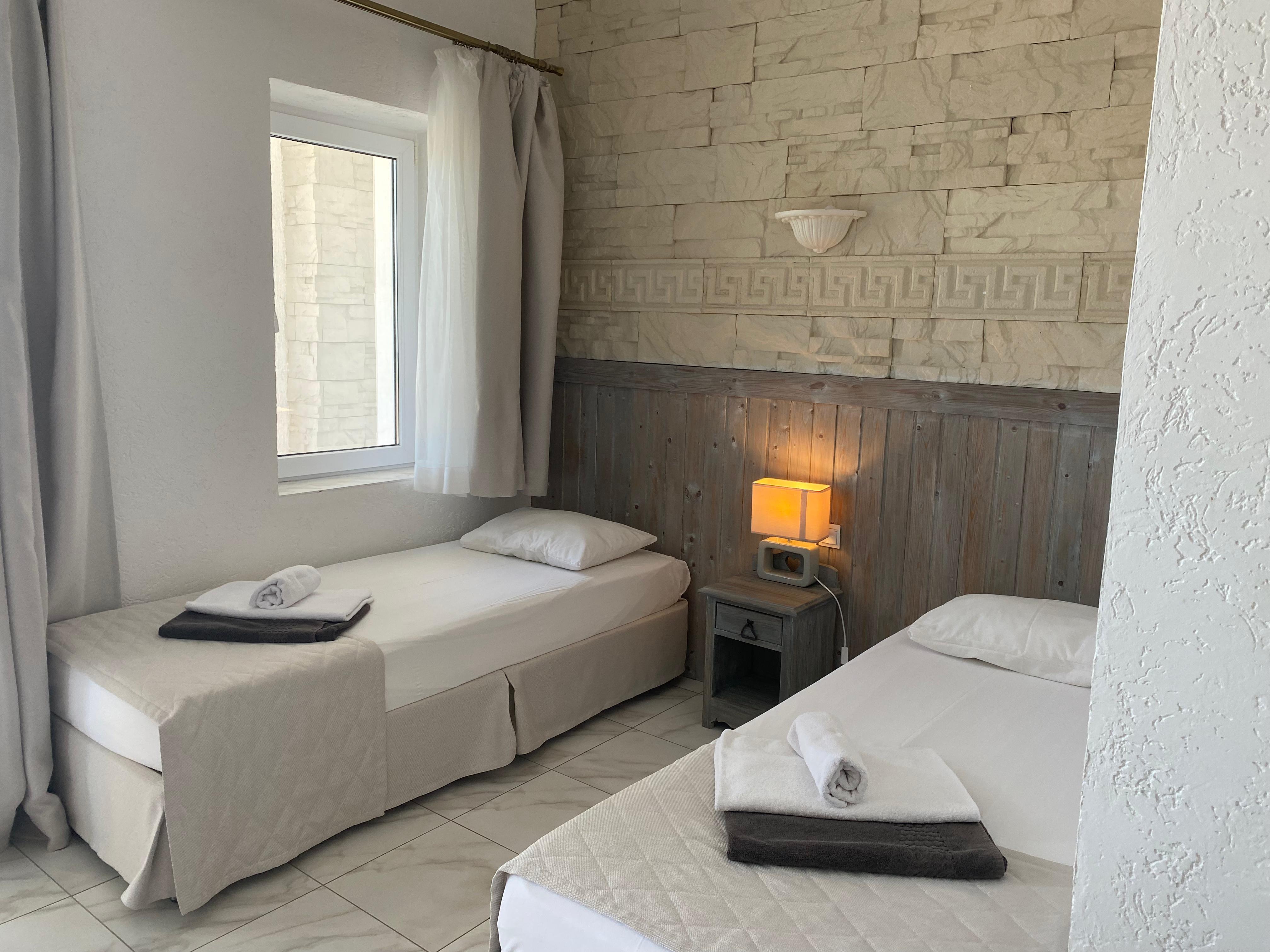 Улучшенный номер с 2 кроватями размера «queen-size»