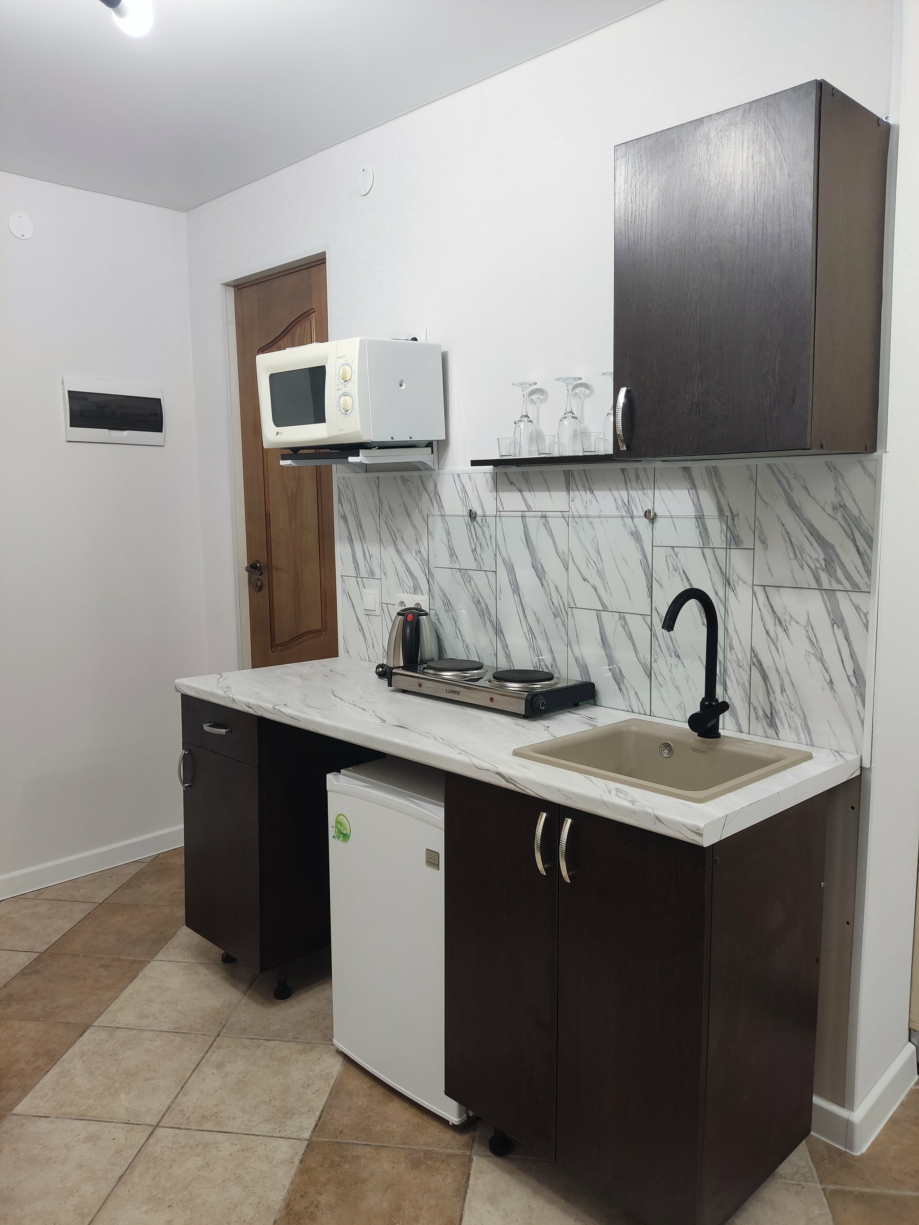 Четырехместный номер с ванной комнатой