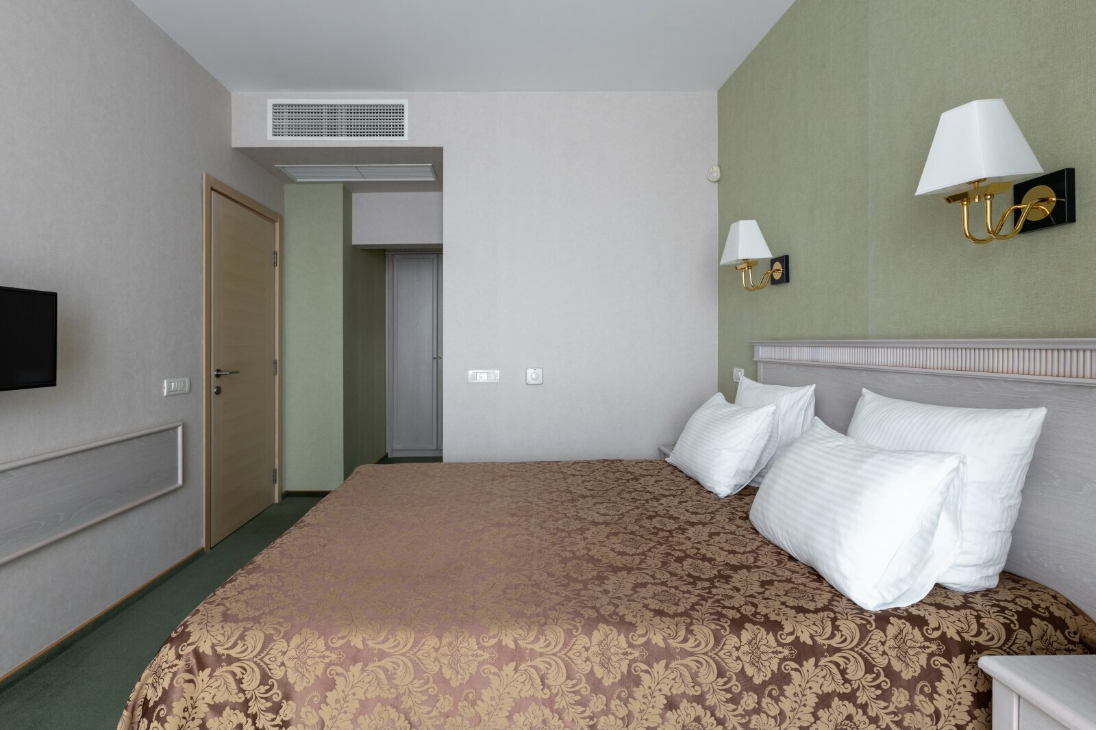 Люкс с 1 спальней