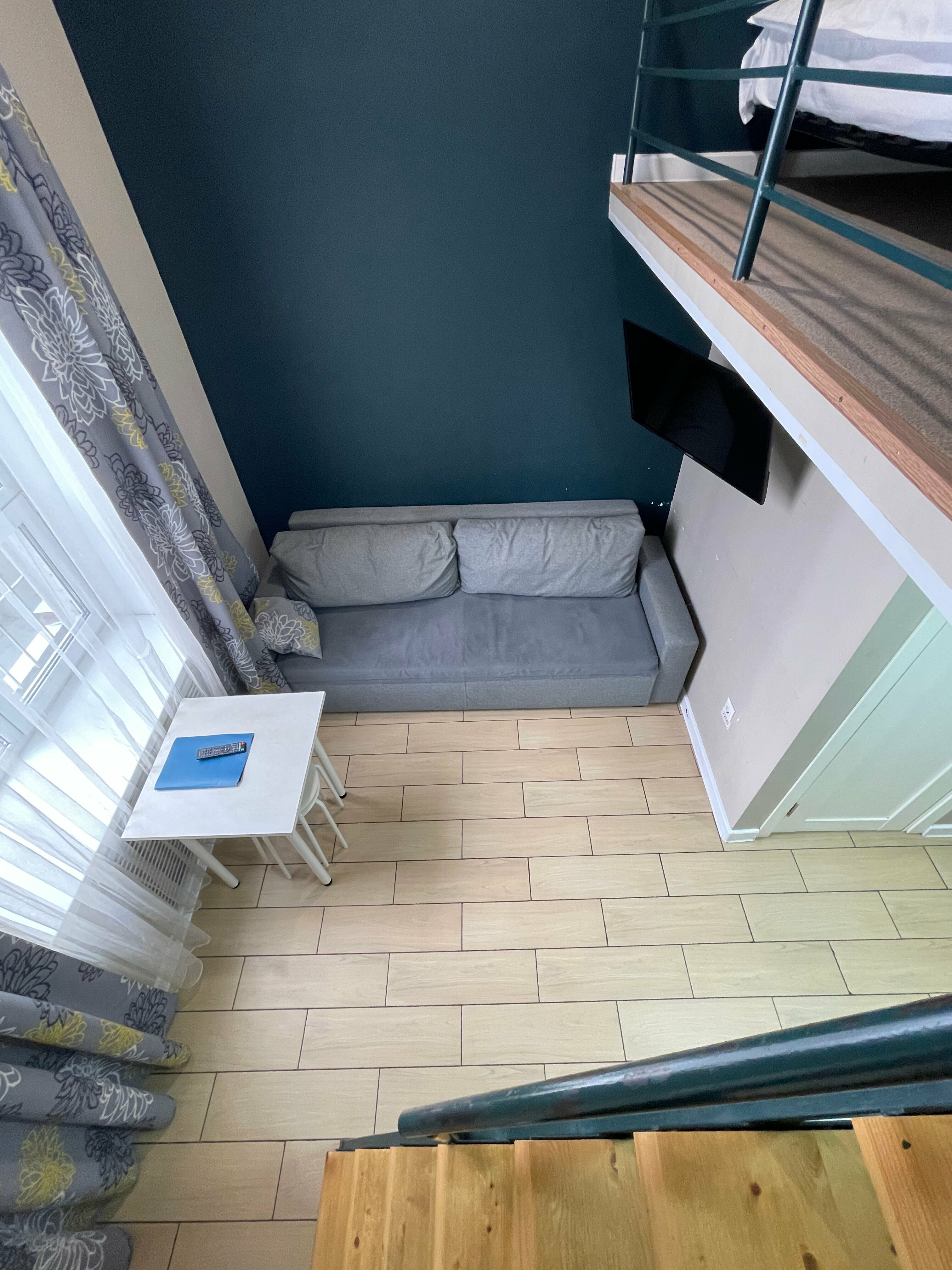 Двухуровневые апартаменты