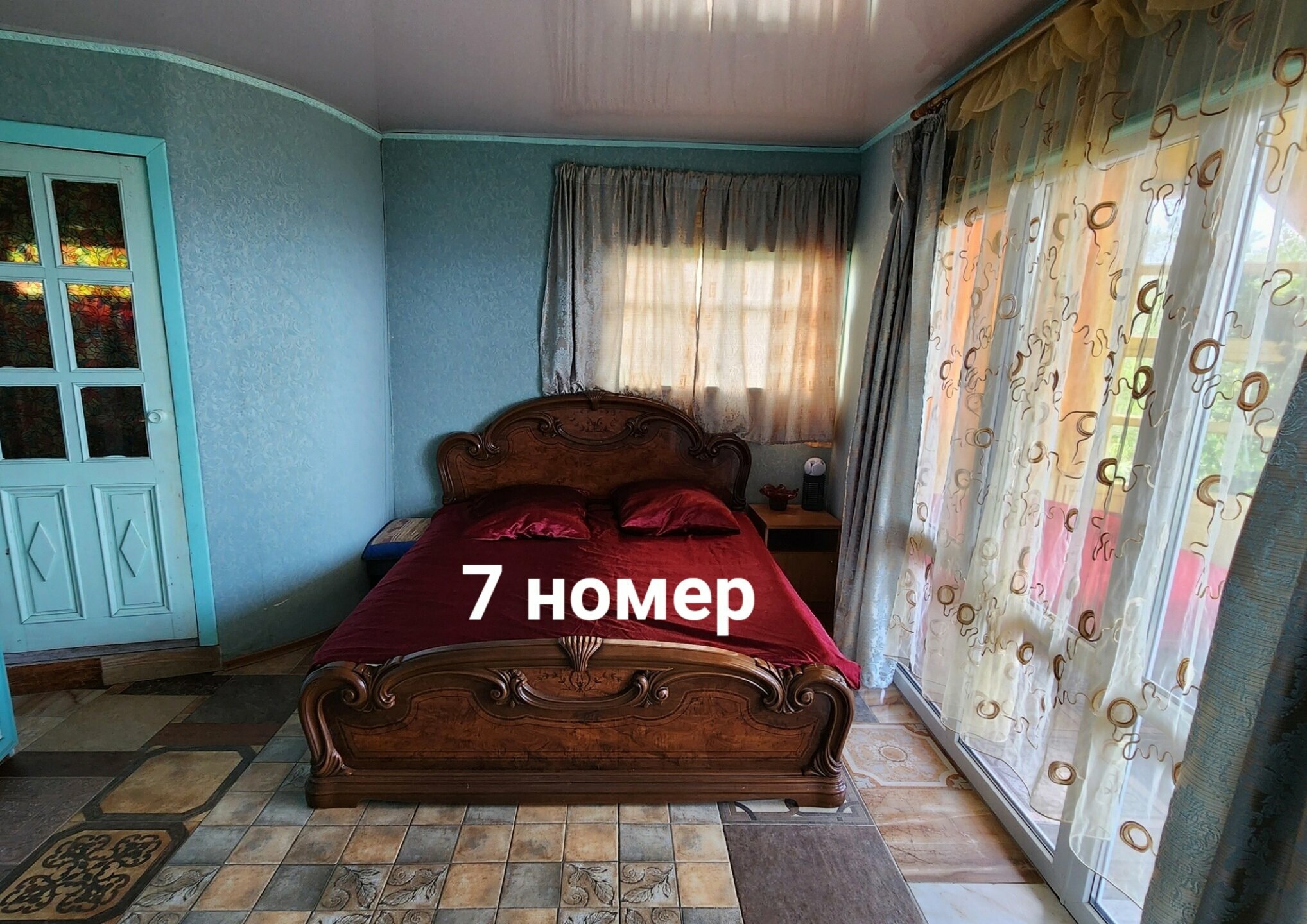 Четырехместный номер с видом на море