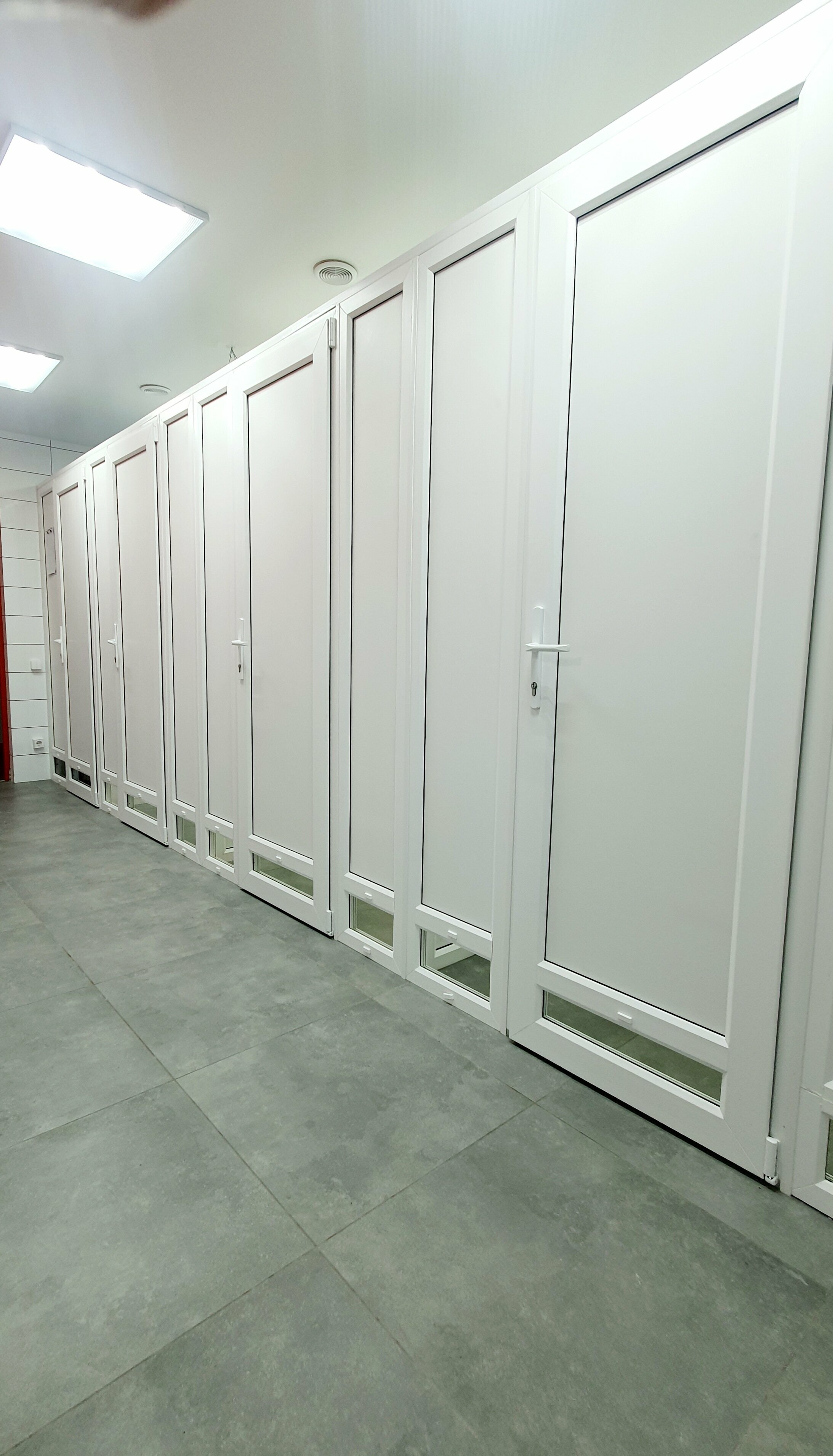 Кровать в общем 4-местном номере для мужчин и женщин