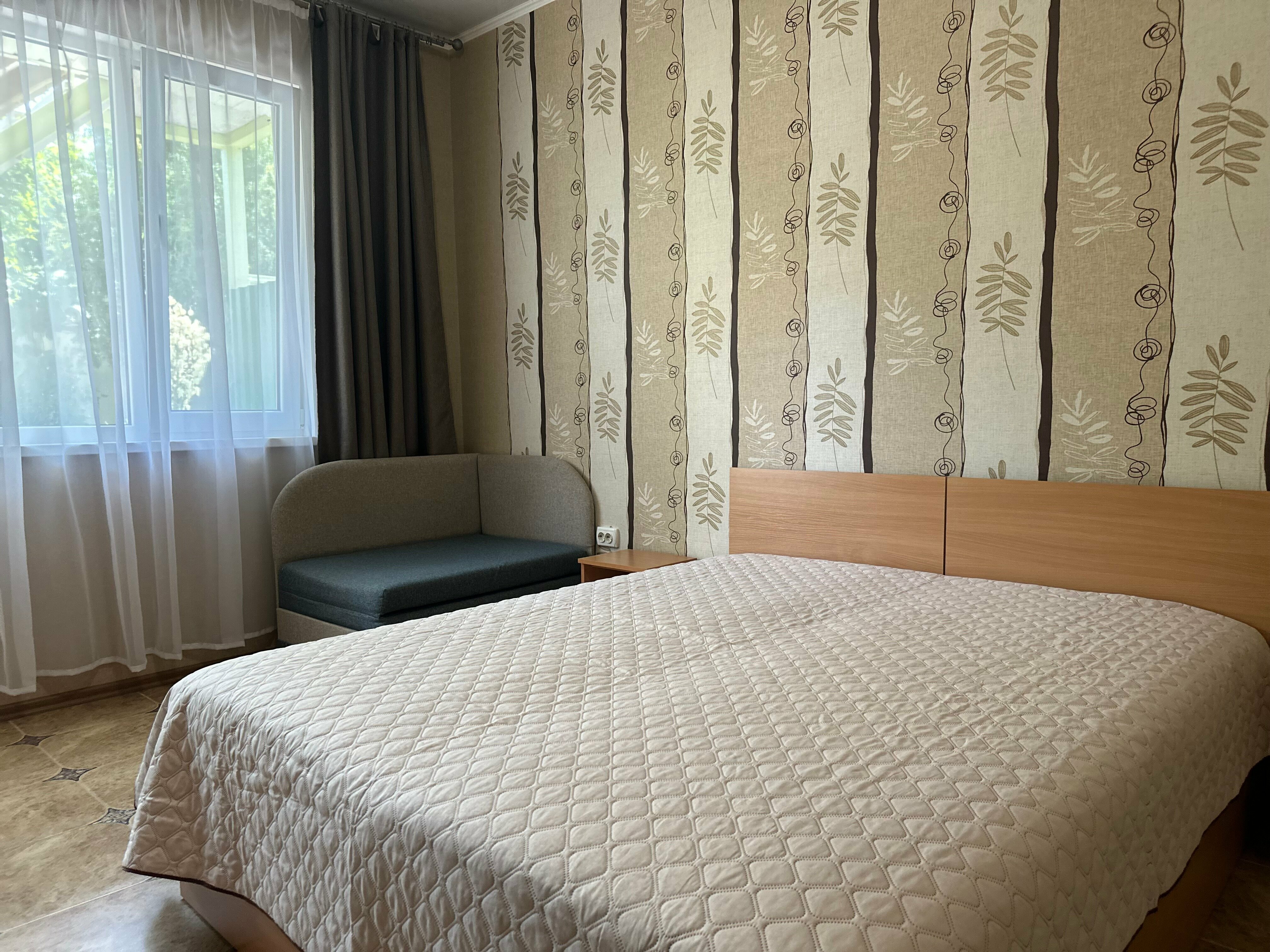 Стандартный трехместный номер