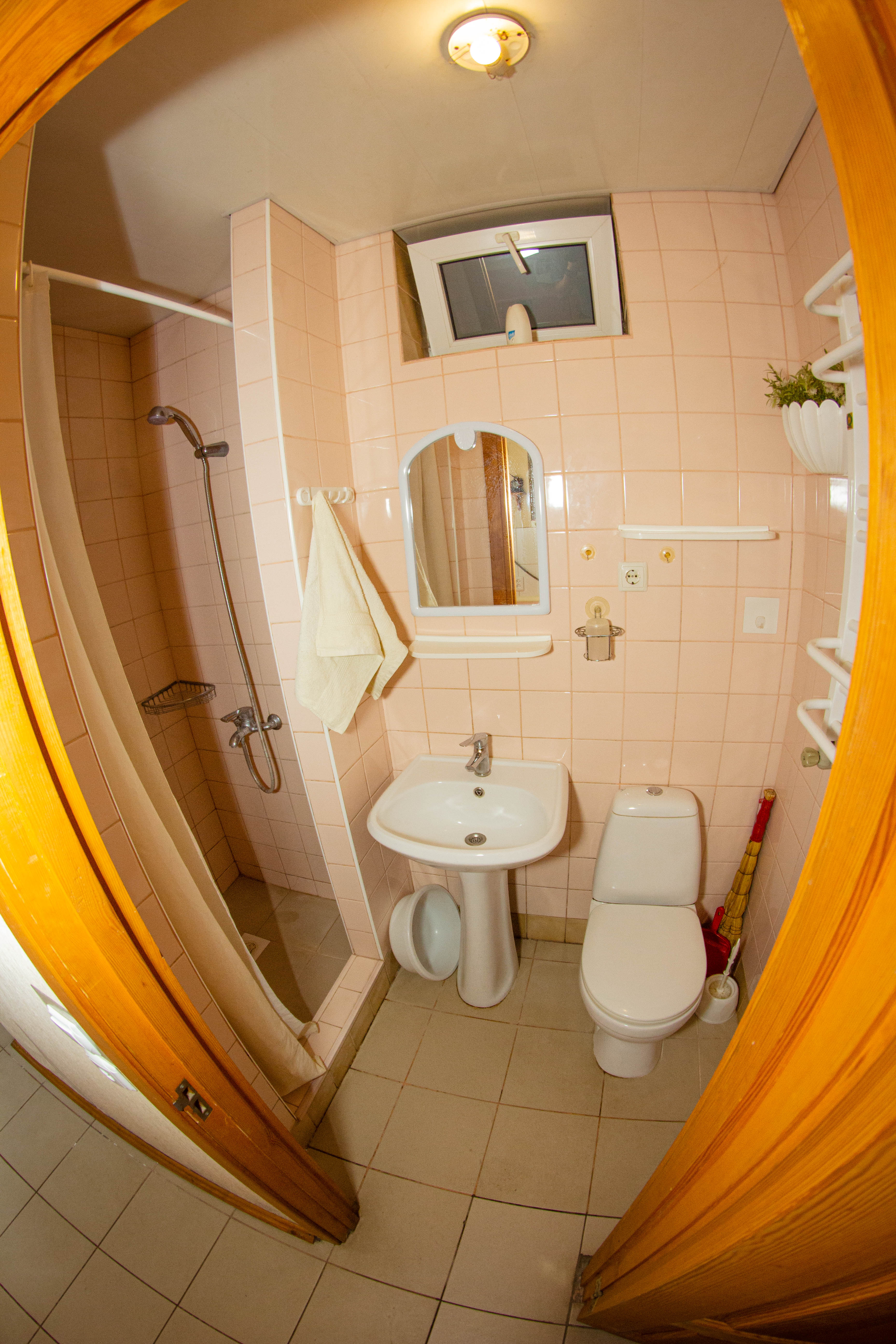 Бюджетный трехместный номер