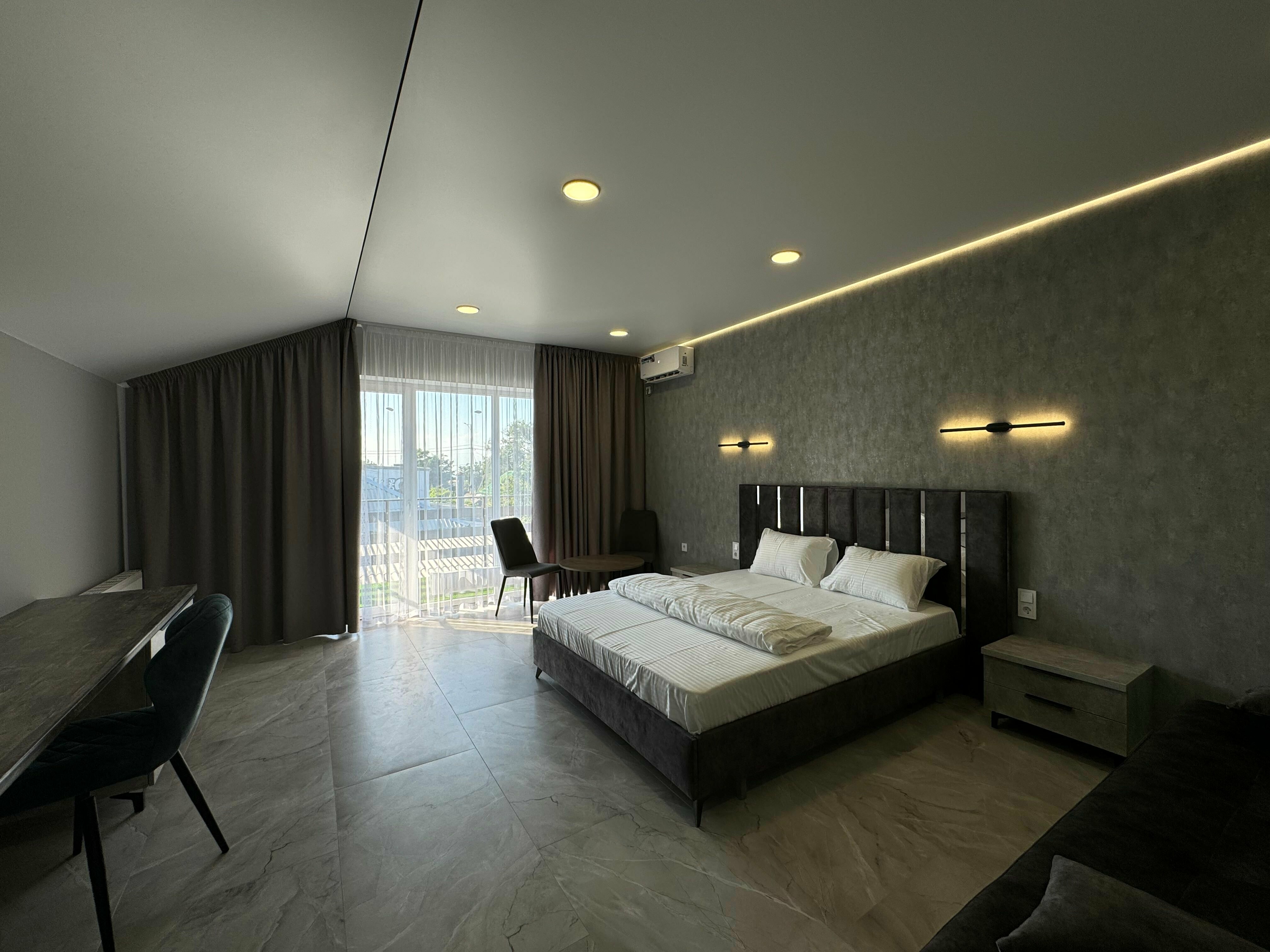 Люкс с балконом