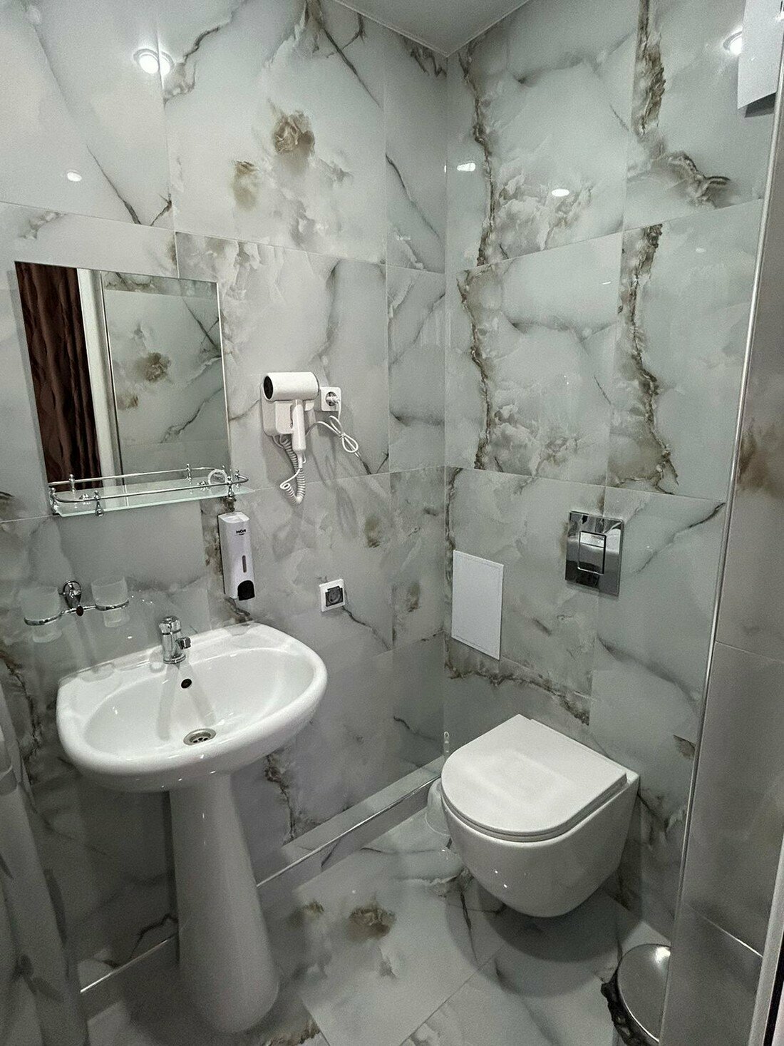 Апартаменты с балконом