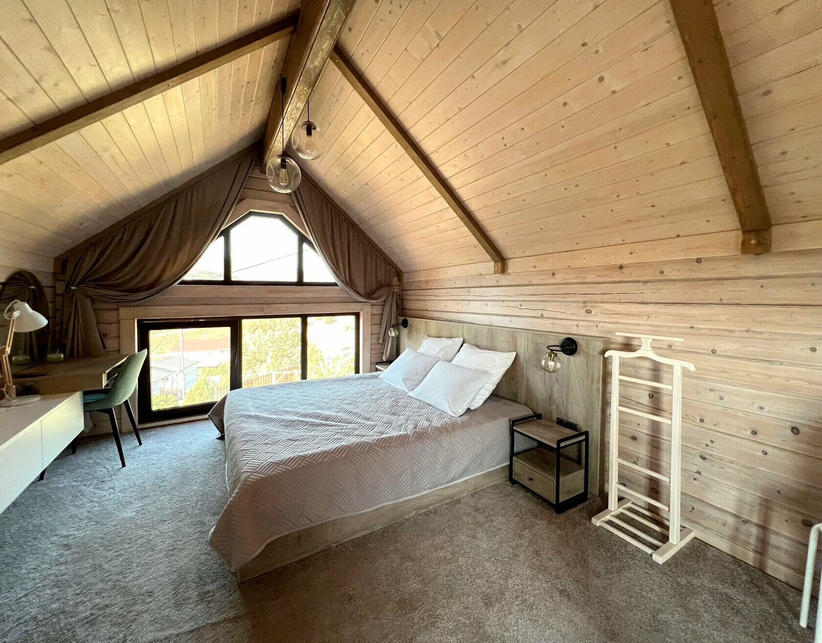 Семейный номер с террасой